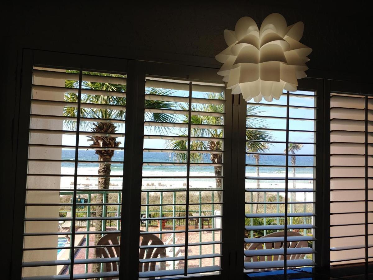Standard Queen Room with Two Queen Beds and Gulf View (No Resort Fee),1230297205:JPEG