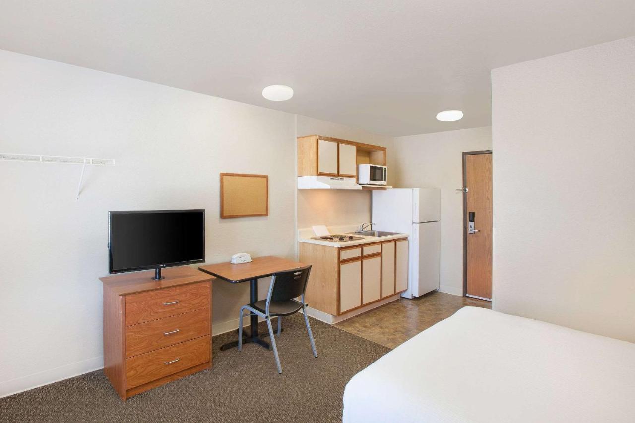Standard Double Room - Non-Smoking