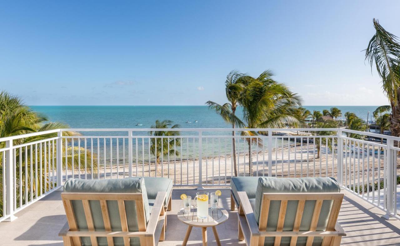 Four-Bedroom Villa Premium Ocean Views & Bunkbeds