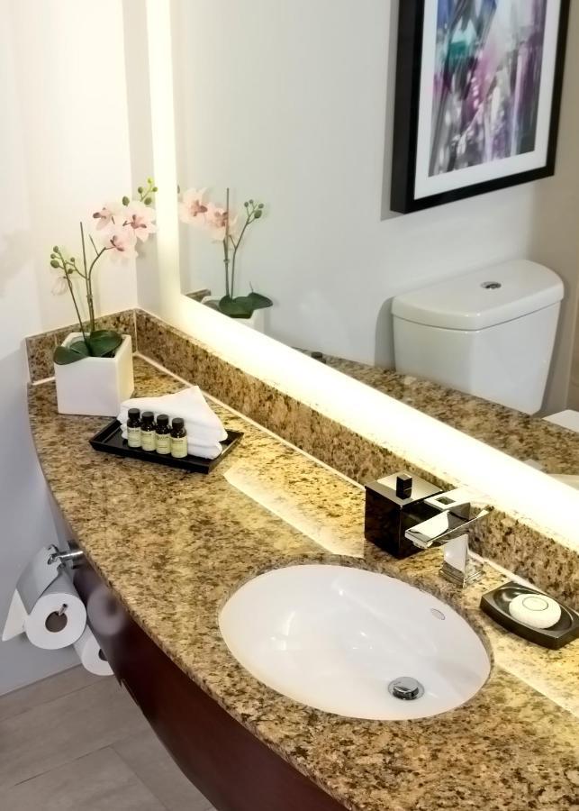 Superior Suite,1382510426:JPEG