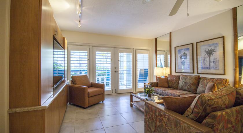 Suite Balcony,115220207:JPEG