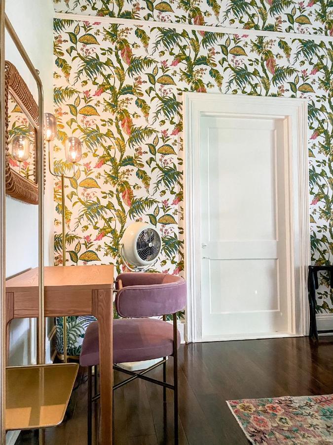 Room 7