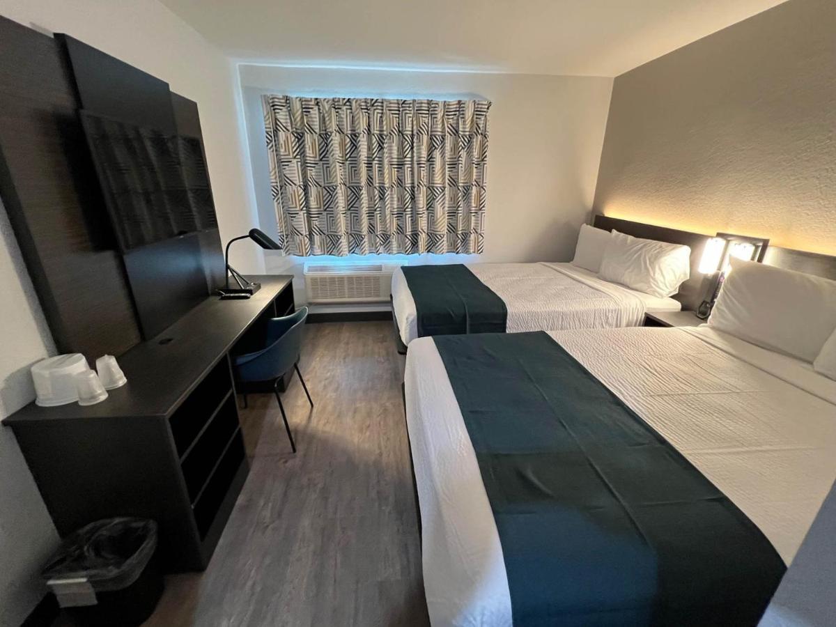 Quadruple Room Disability Access