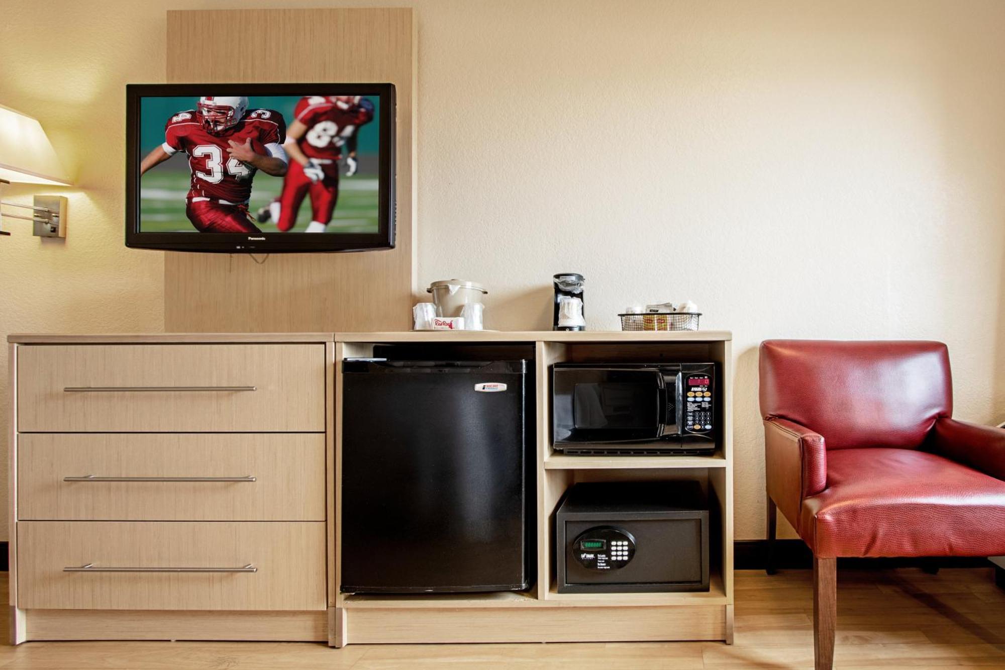 Premium Room with Two Double Beds Smoke Free (Upgraded Bedding & Snack)