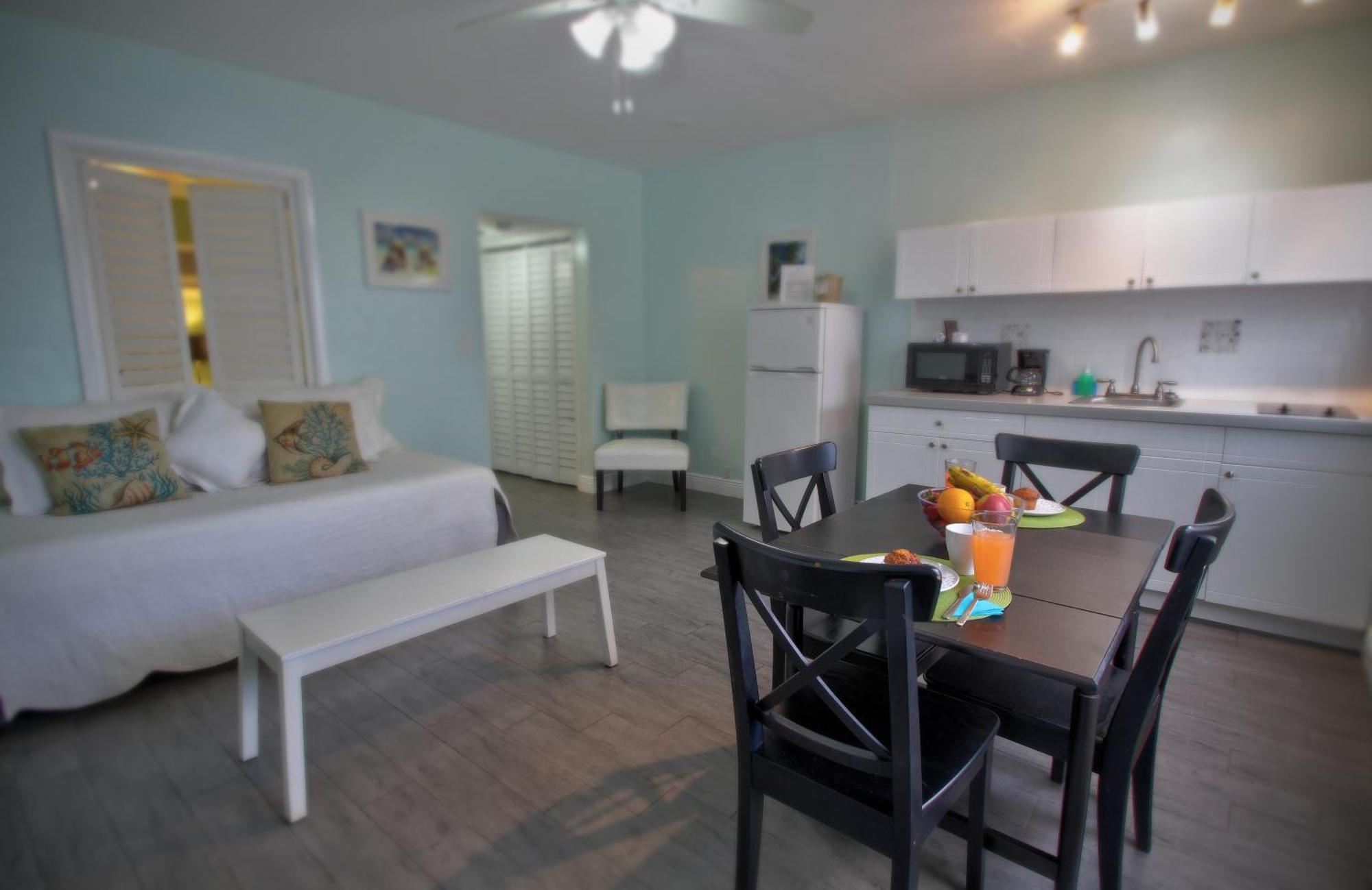 One-Bedroom Suite