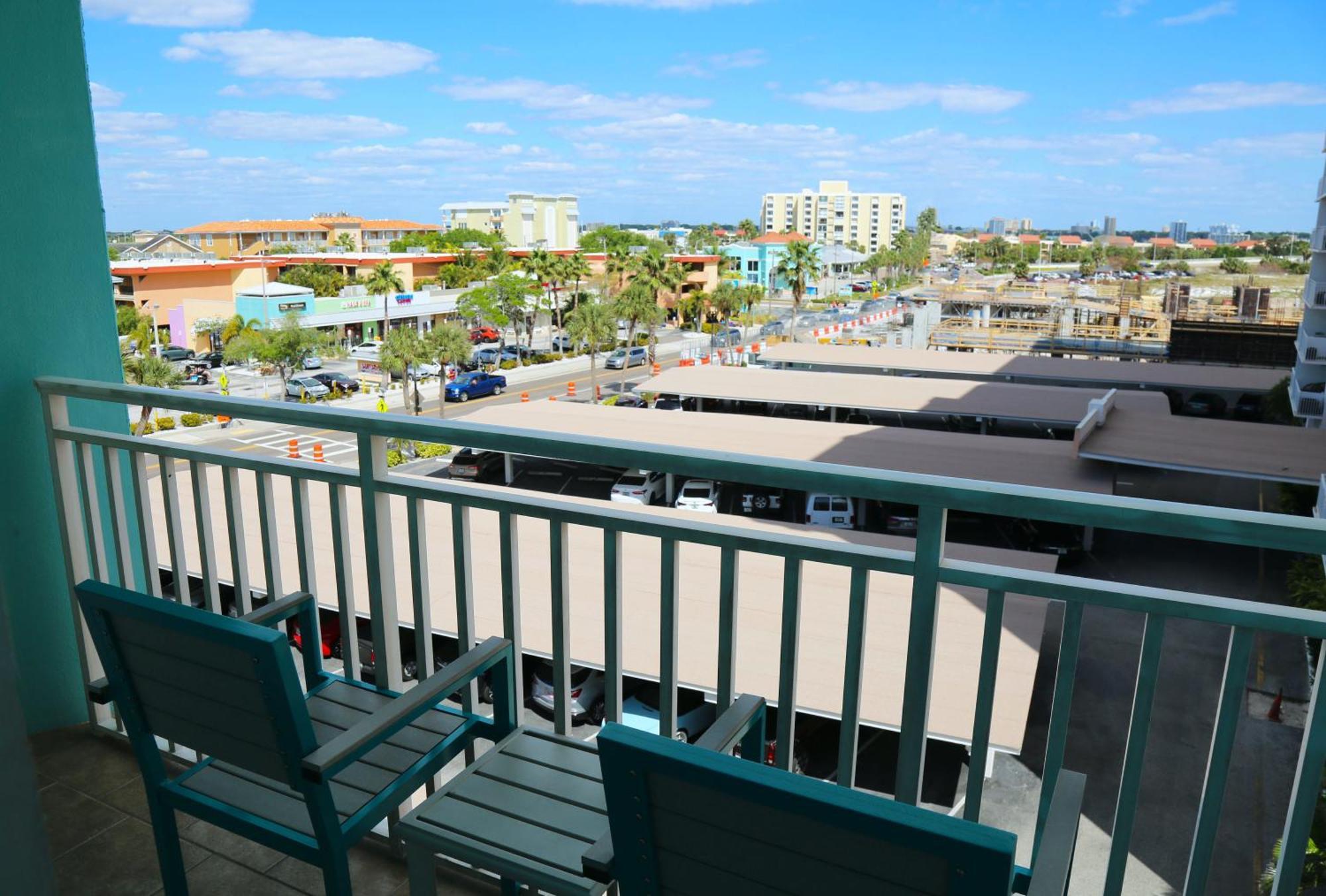 King Room with Balcony and City View - Non-Smoking,1359314396:JPEG