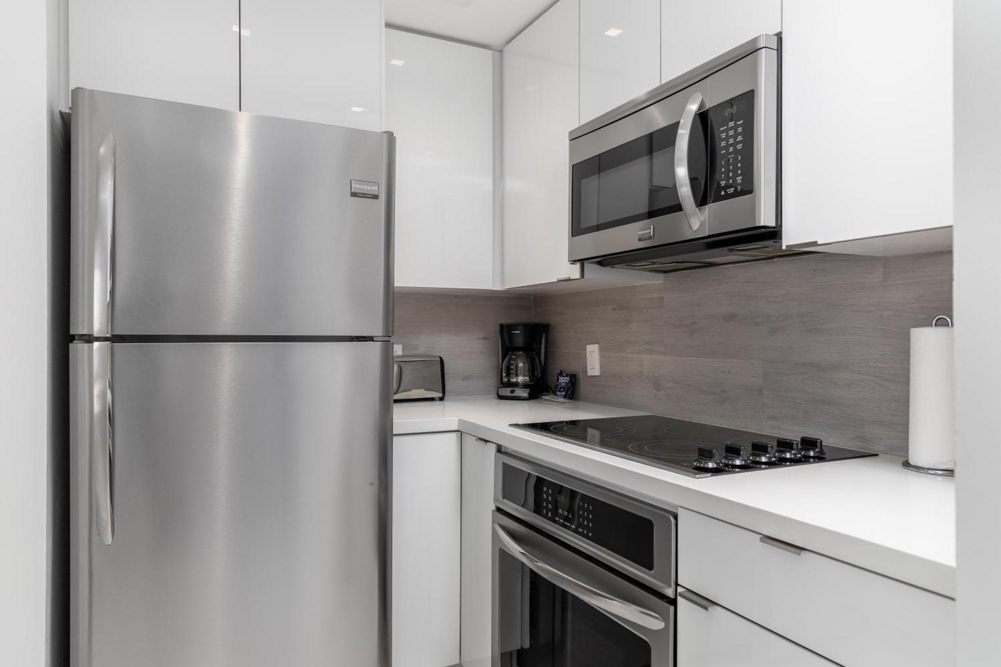 Luxury One Bedroom Suite Balcony