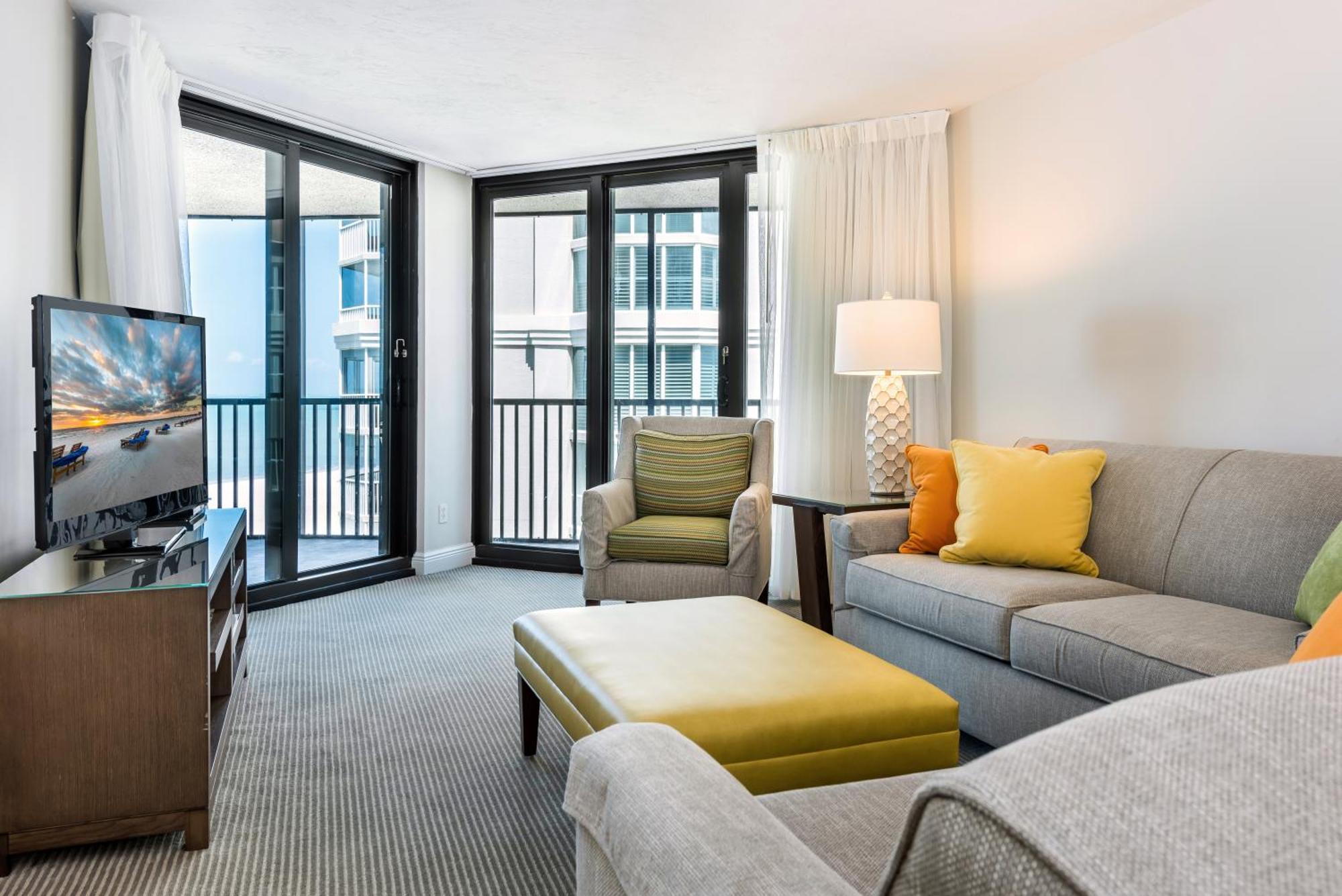 One Bedroom Tropical View