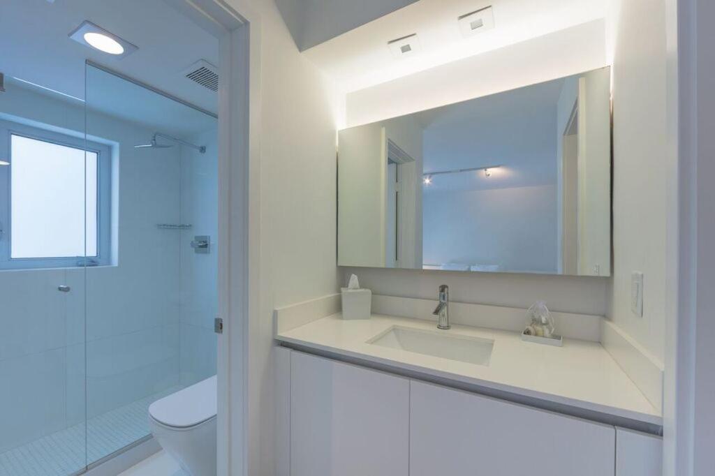 One-Bedroom Apartment 1 King
