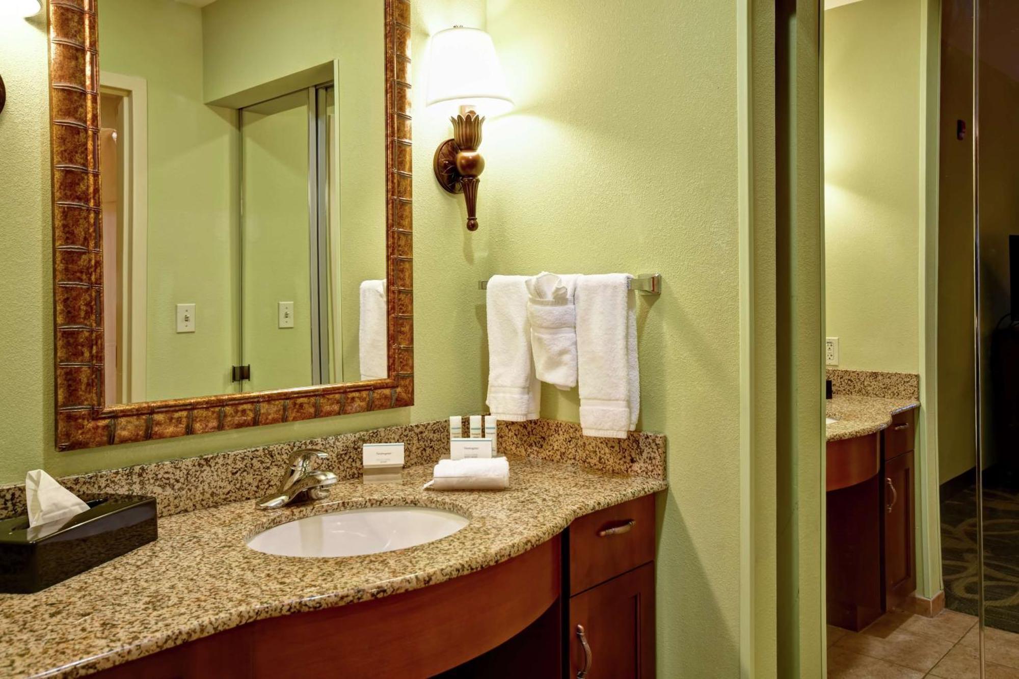 King Studio Suite Non-Smoking