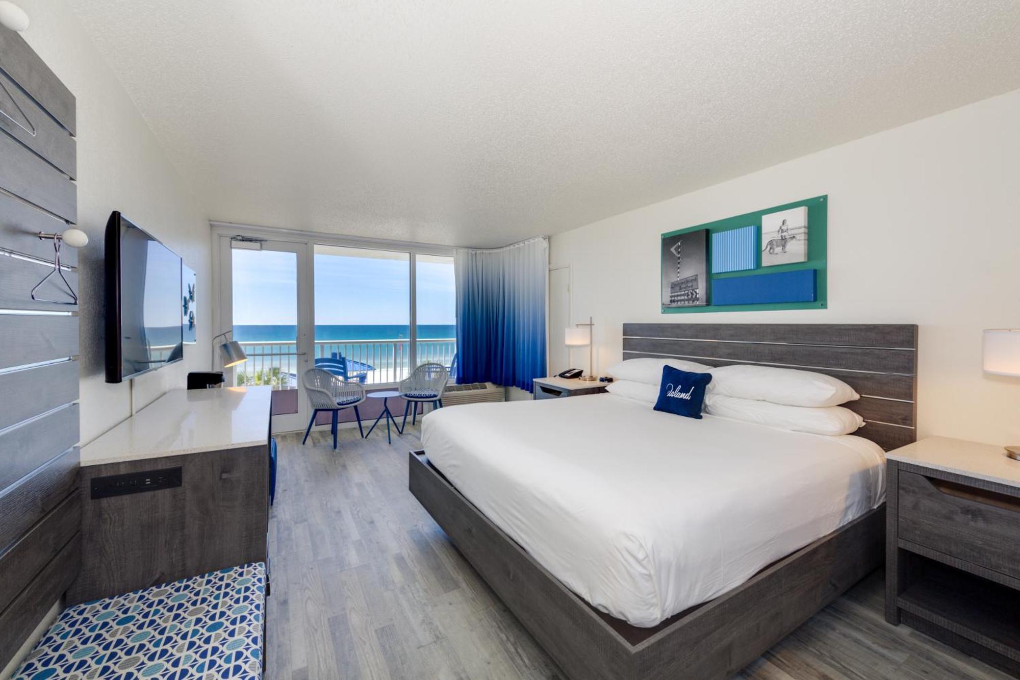 Gulf Front King Bed,1276534798:JPEG