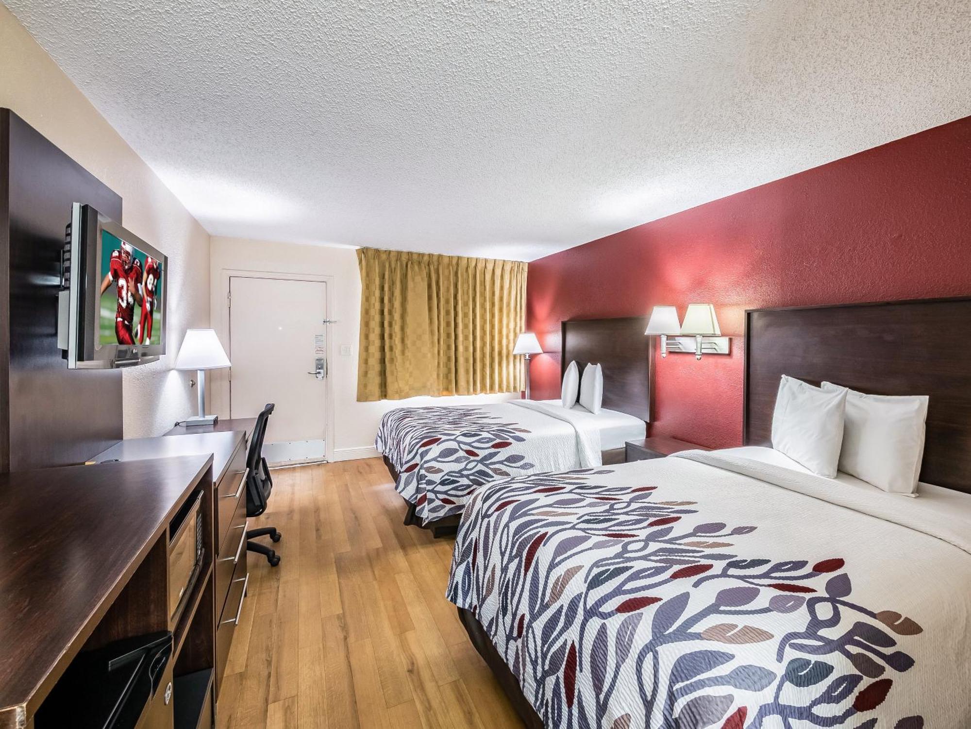 Deluxe Double Room Two Double Beds Non-Smoking