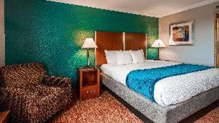 King Room with Roll-in Shower - Disability Access/Non-Smoking,1276637971:JPEG