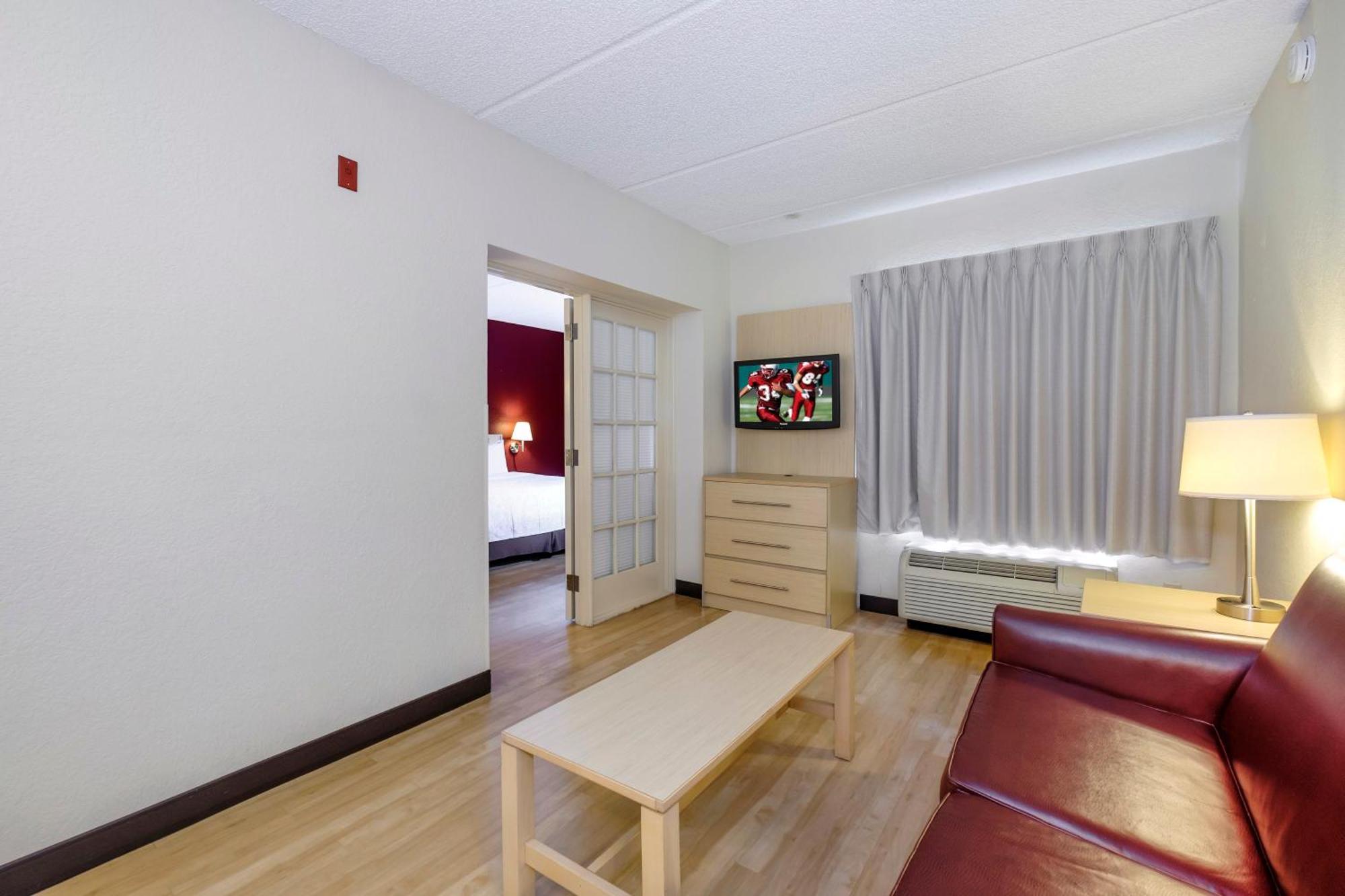 Two Room Suite One King Bed Disability Access Smoke