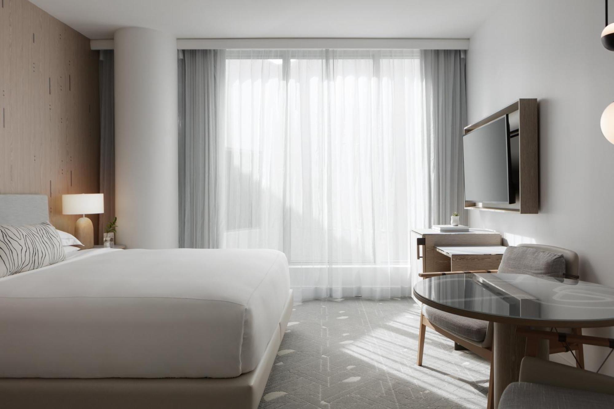 King Room Atrium View