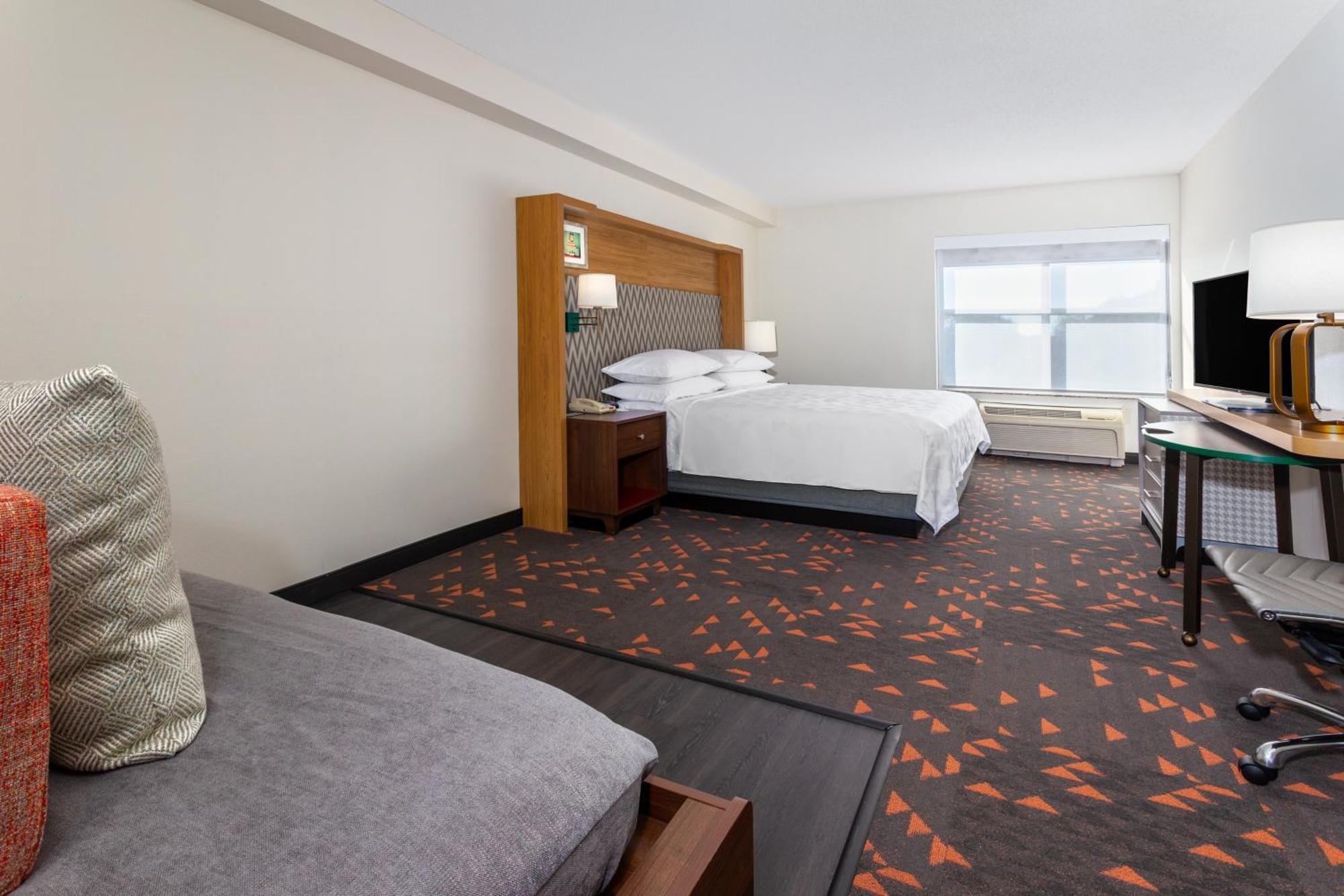 Standard King Room