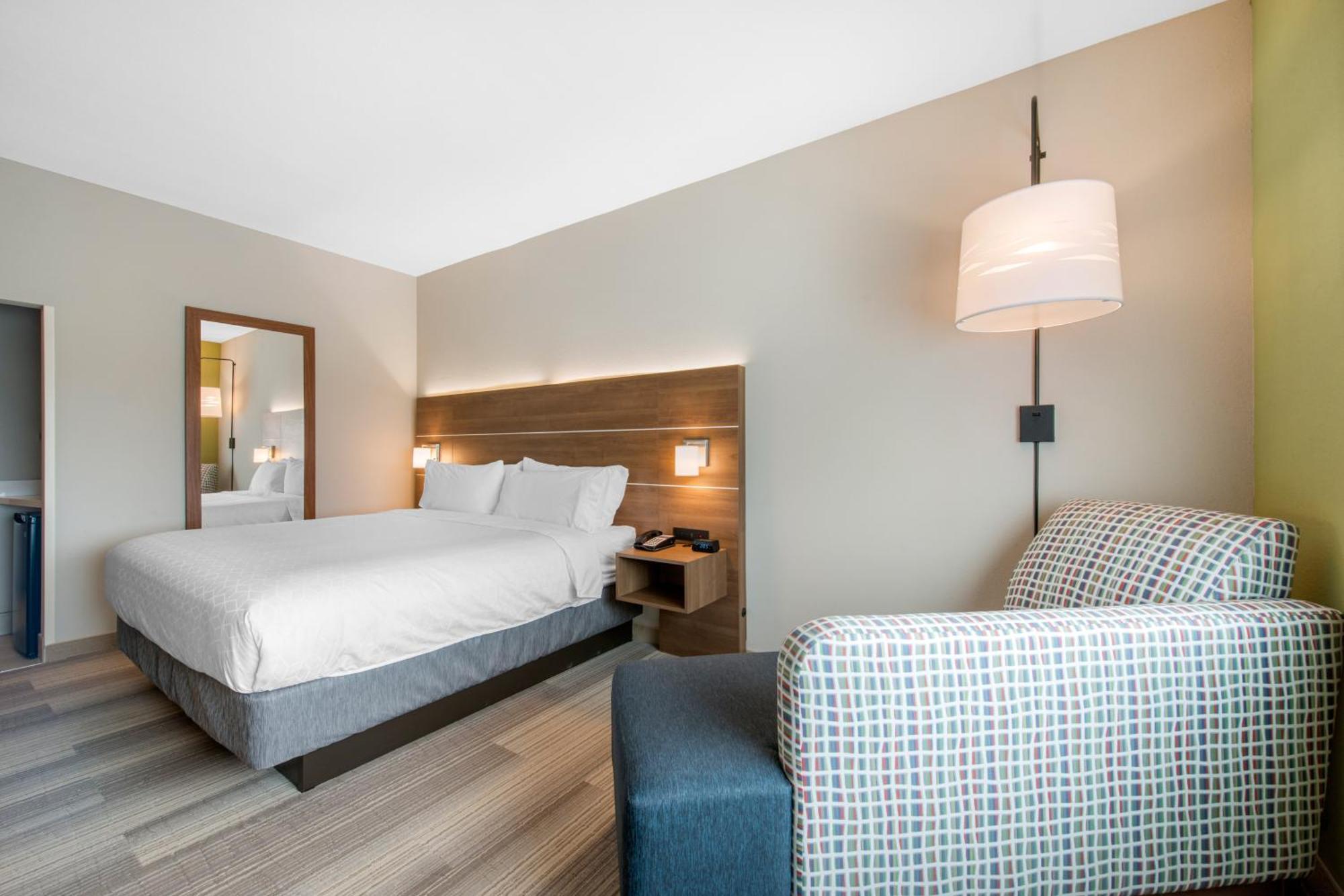 Standard King Room,1458115342:JPEG
