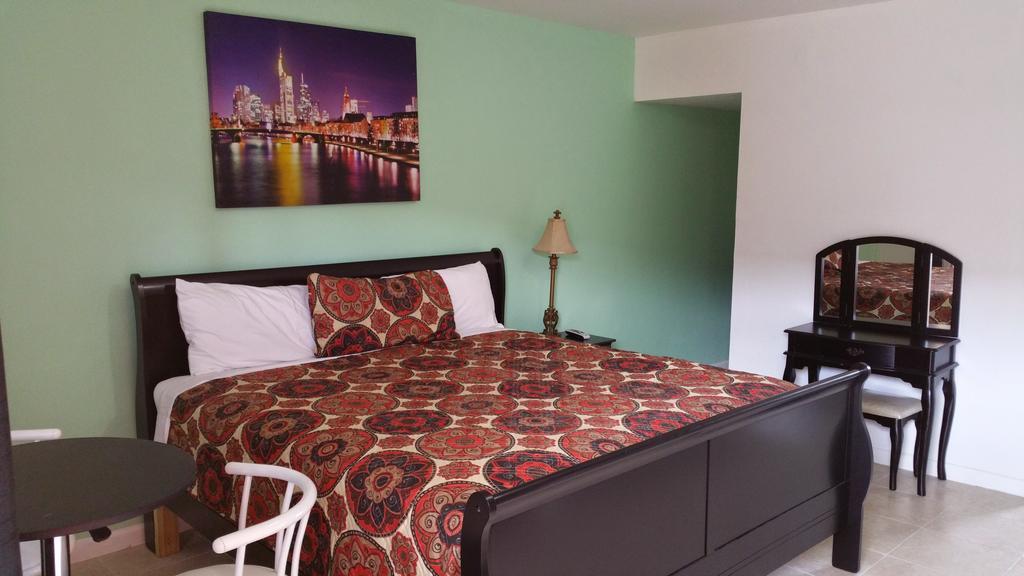 King Room