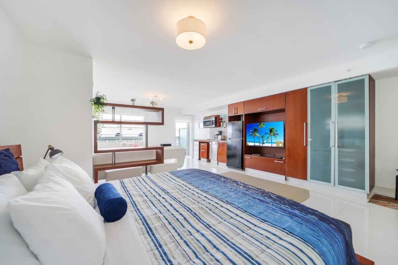 Top Floor King Suite Partial Ocean View Balcony Unit A505