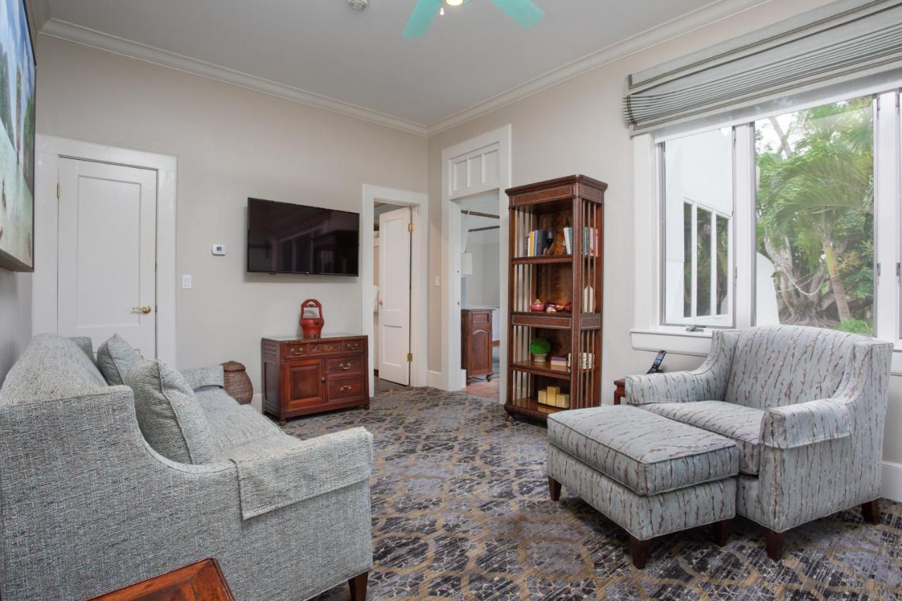 Two-Bedroom Suite