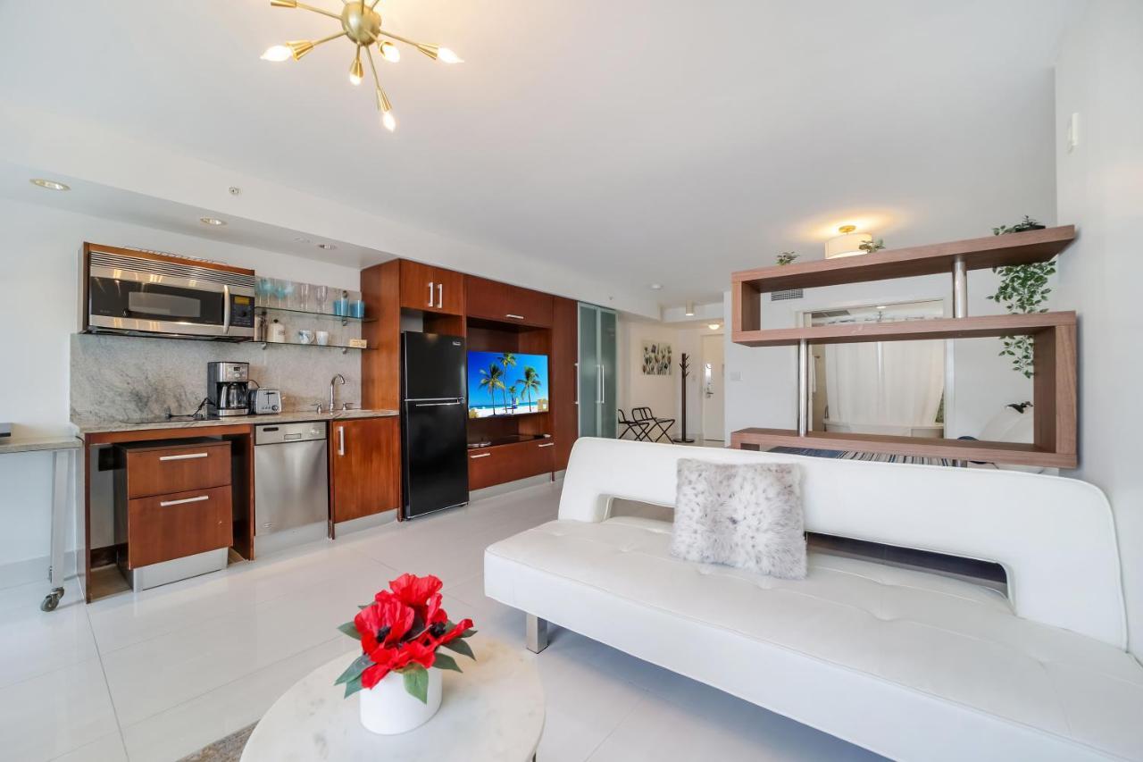 Top Floor King Suite Partial Ocean View Balcony Unit A505