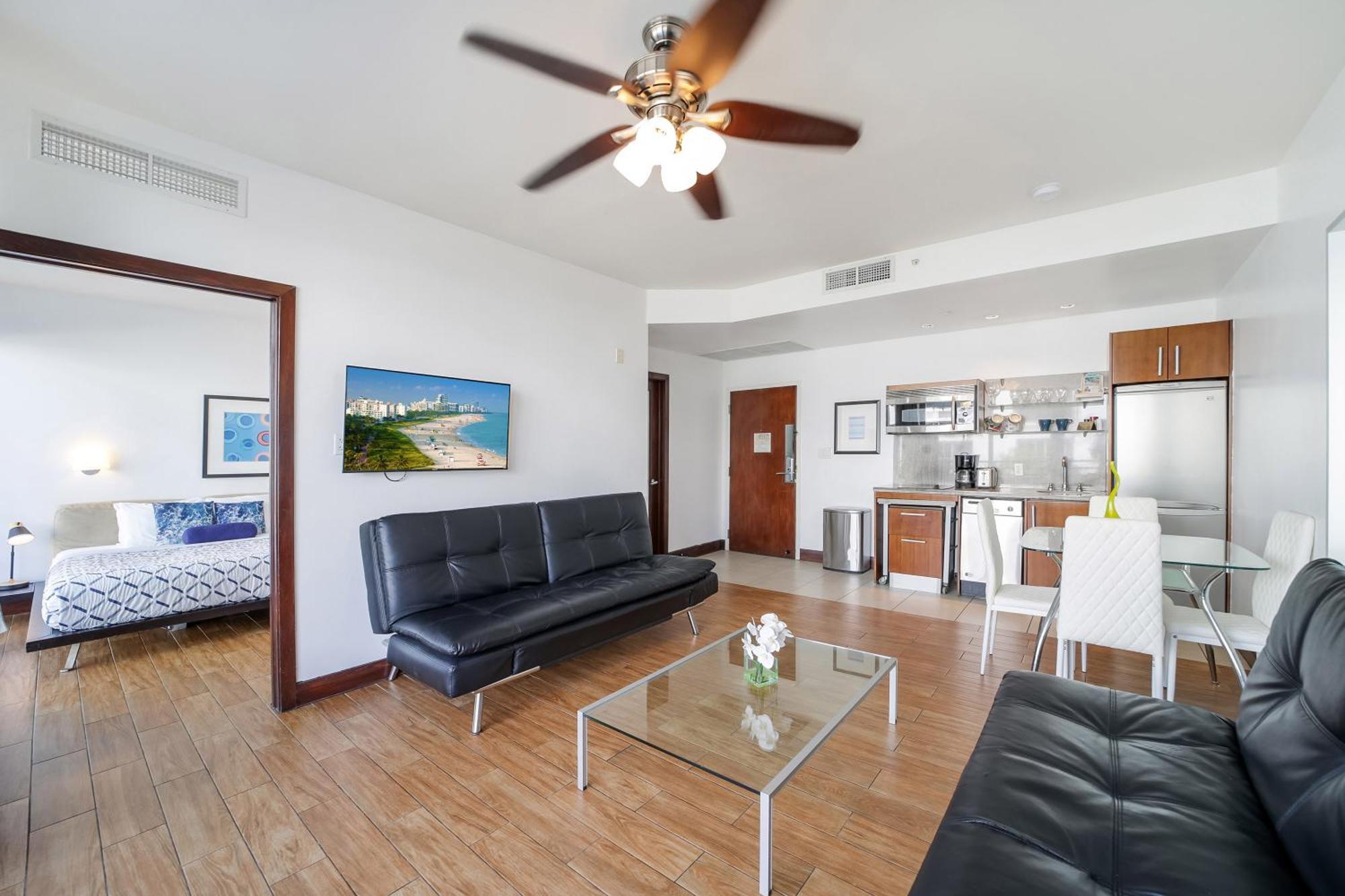 One-Bedroom King Suite Partial Ocean View Balcony Unit C302