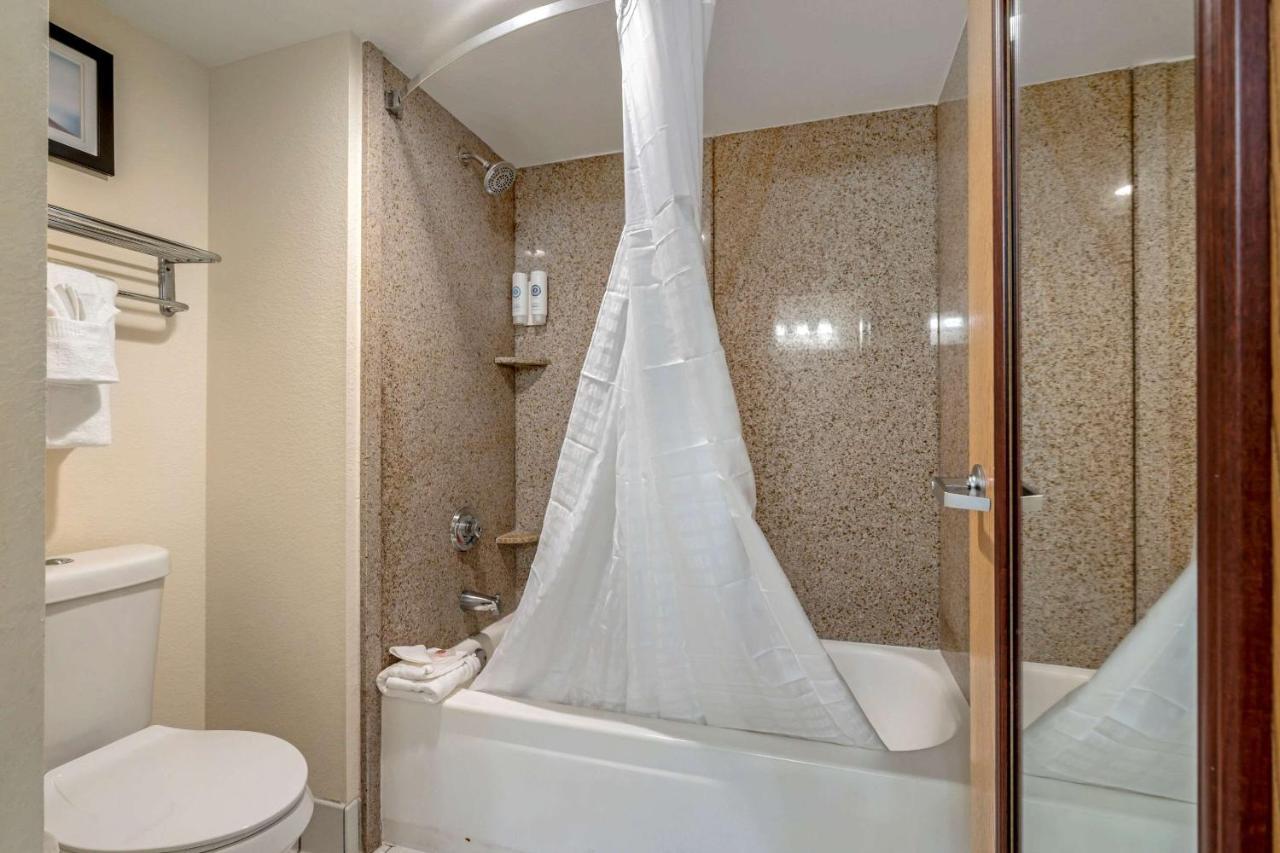 King Room Hot Tub Non-Smoking