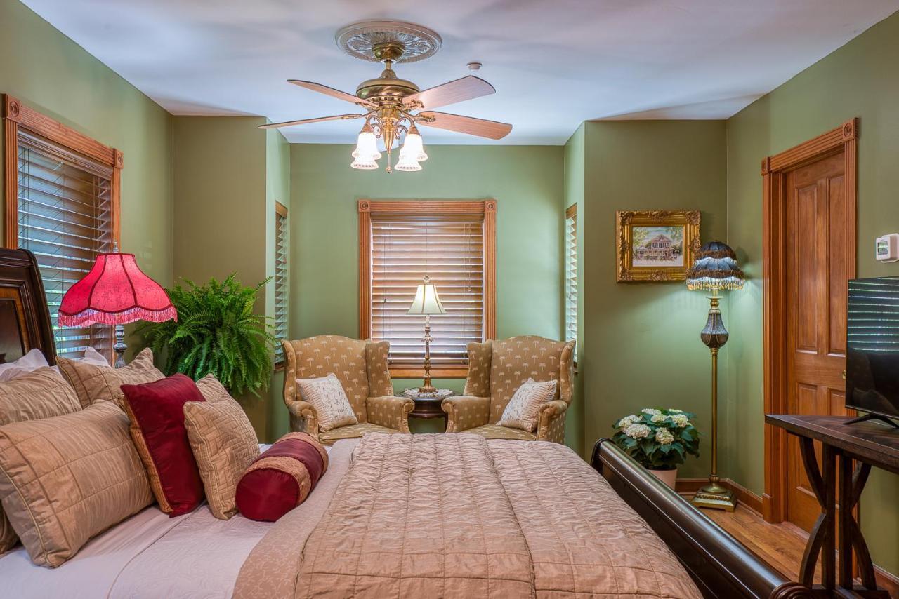 Superior Queen Room