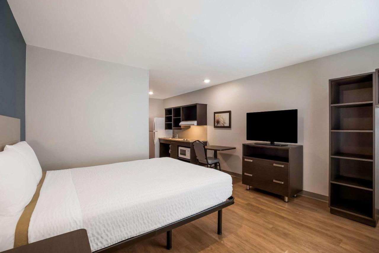 Standard Double Room Roll Shower Disability Access or Non-Smoking