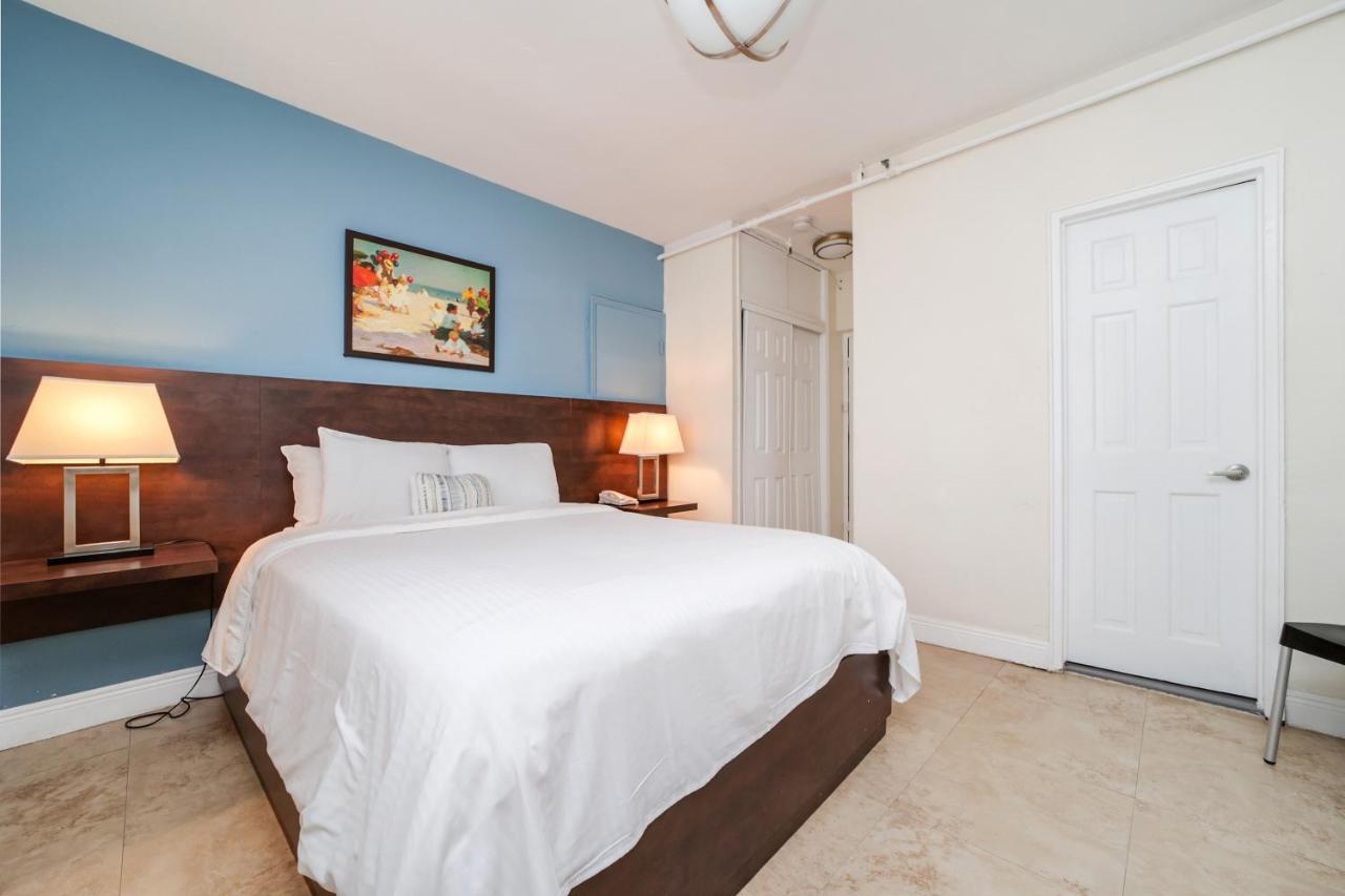 Standard Queen Room  (Self Check-in)