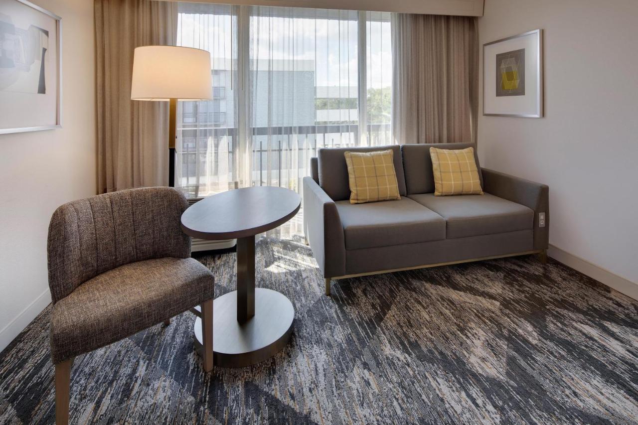 Deluxe Guest room 1 King