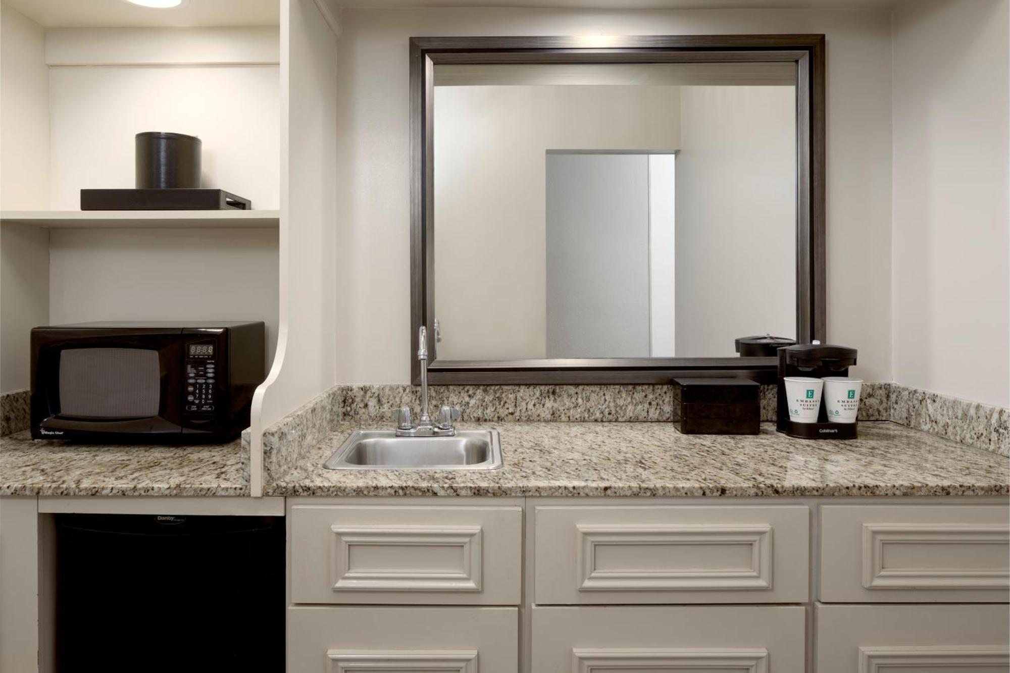 Two Bedroom Suite - Non-Smoking
