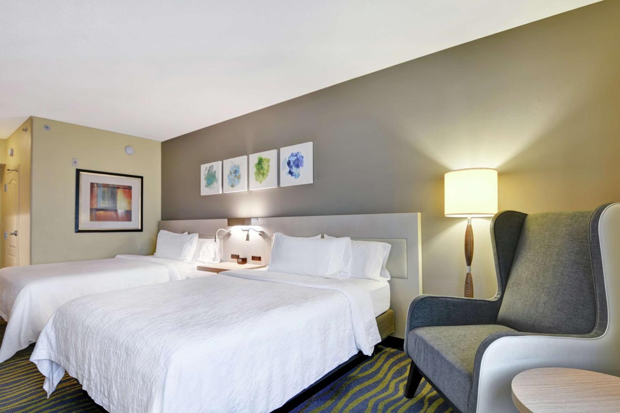 Queen Room Two Queen Beds