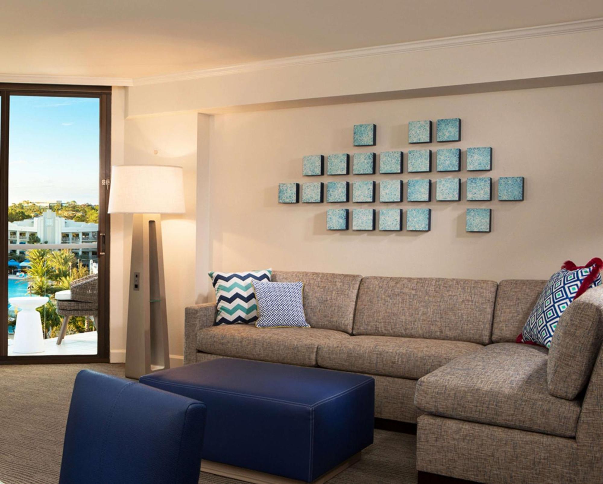 One Bedroom Tower Suite,1657147272:JPEG