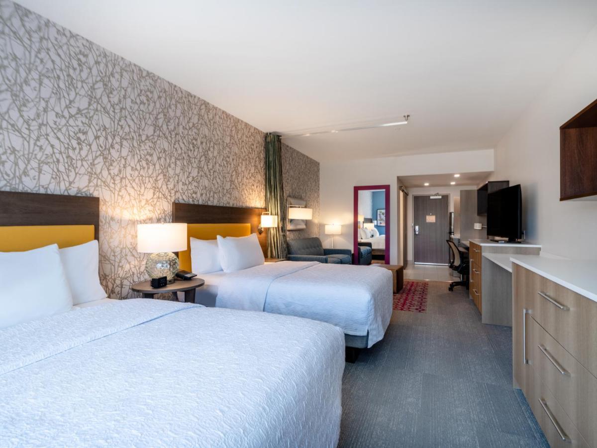 Studio Suite with Two Queen Beds,1475425498:JPEG