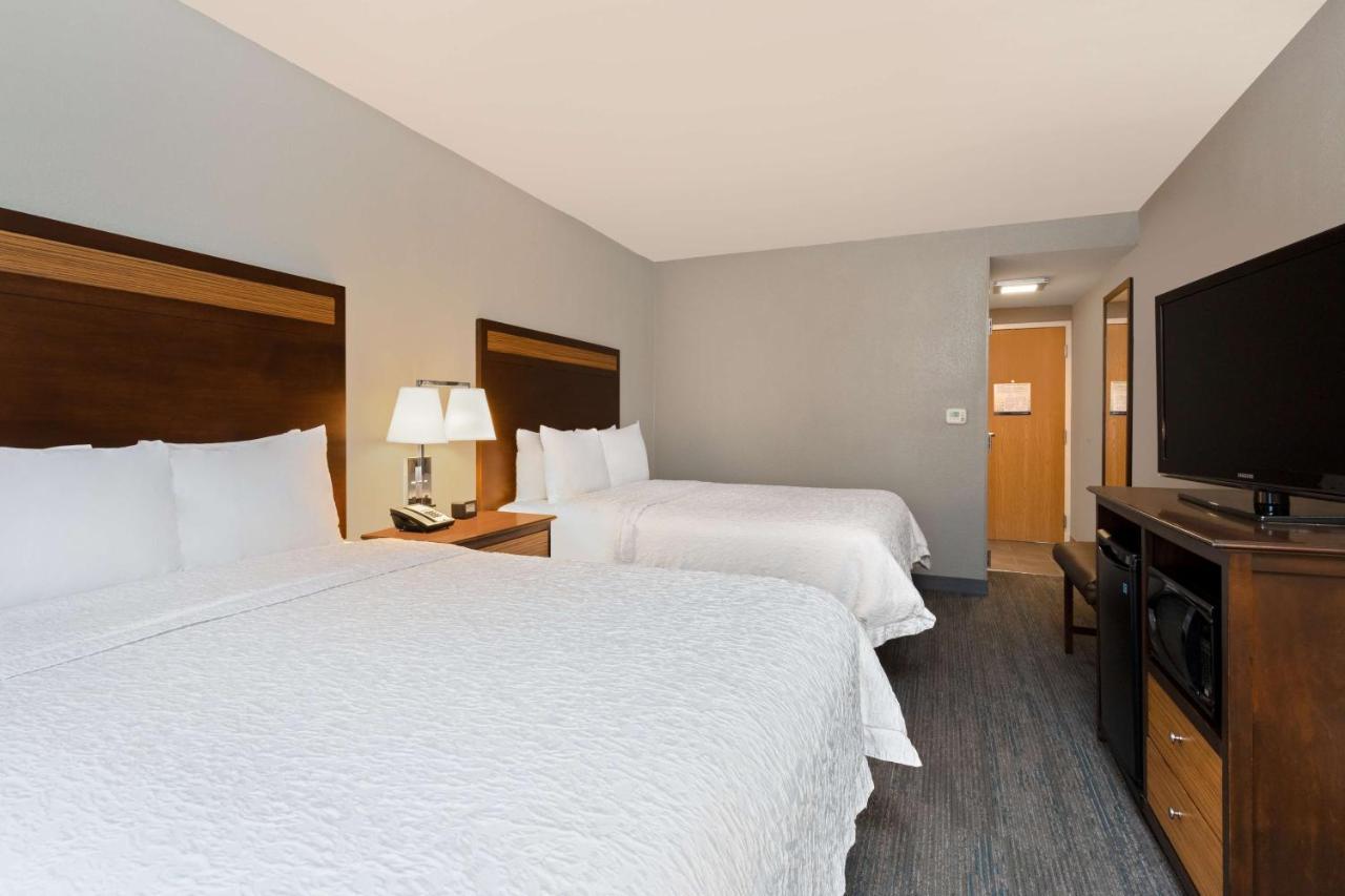 Queen Room Two Queen Beds