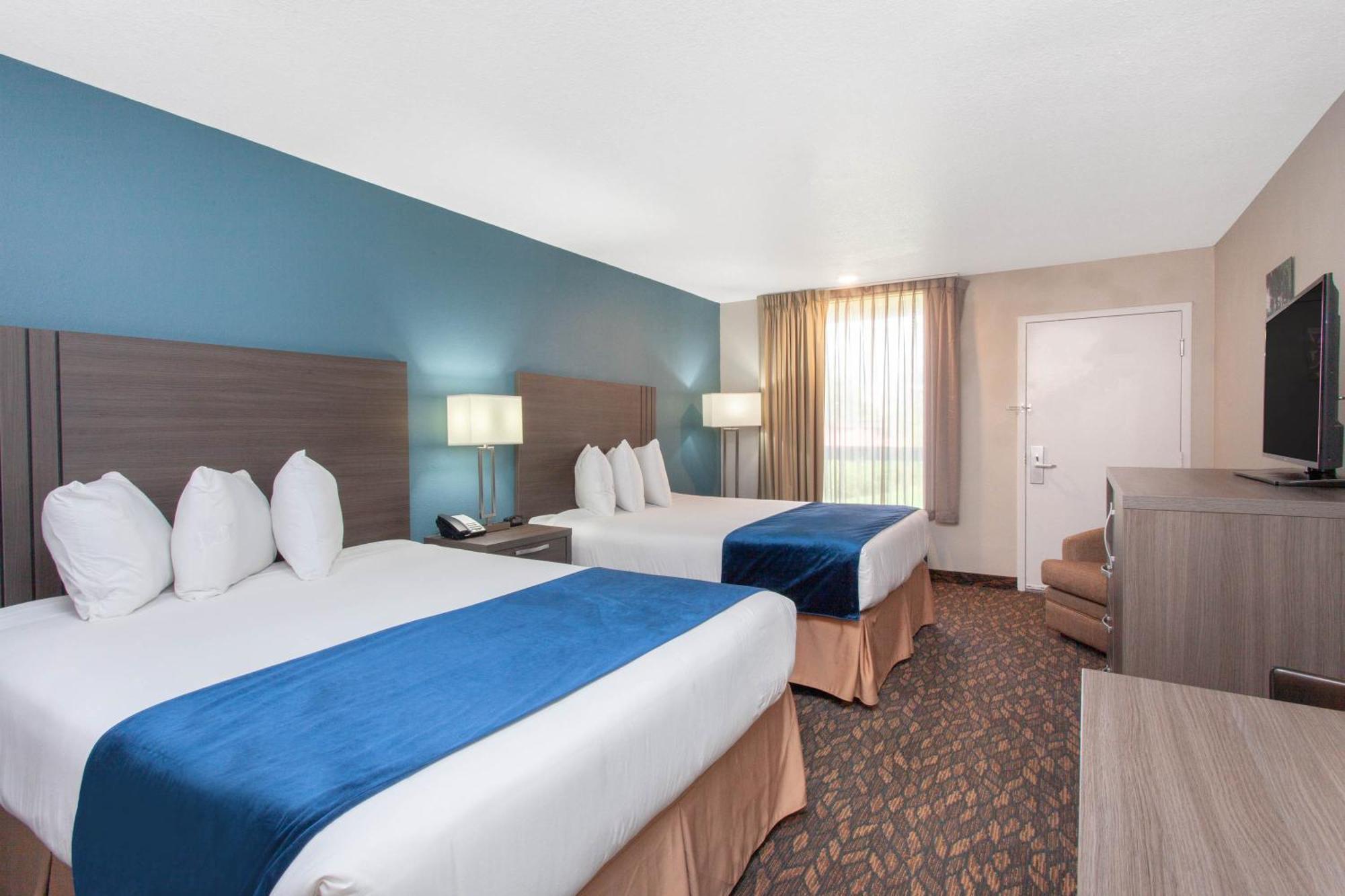 Queen Room Two Queen Beds Pool View