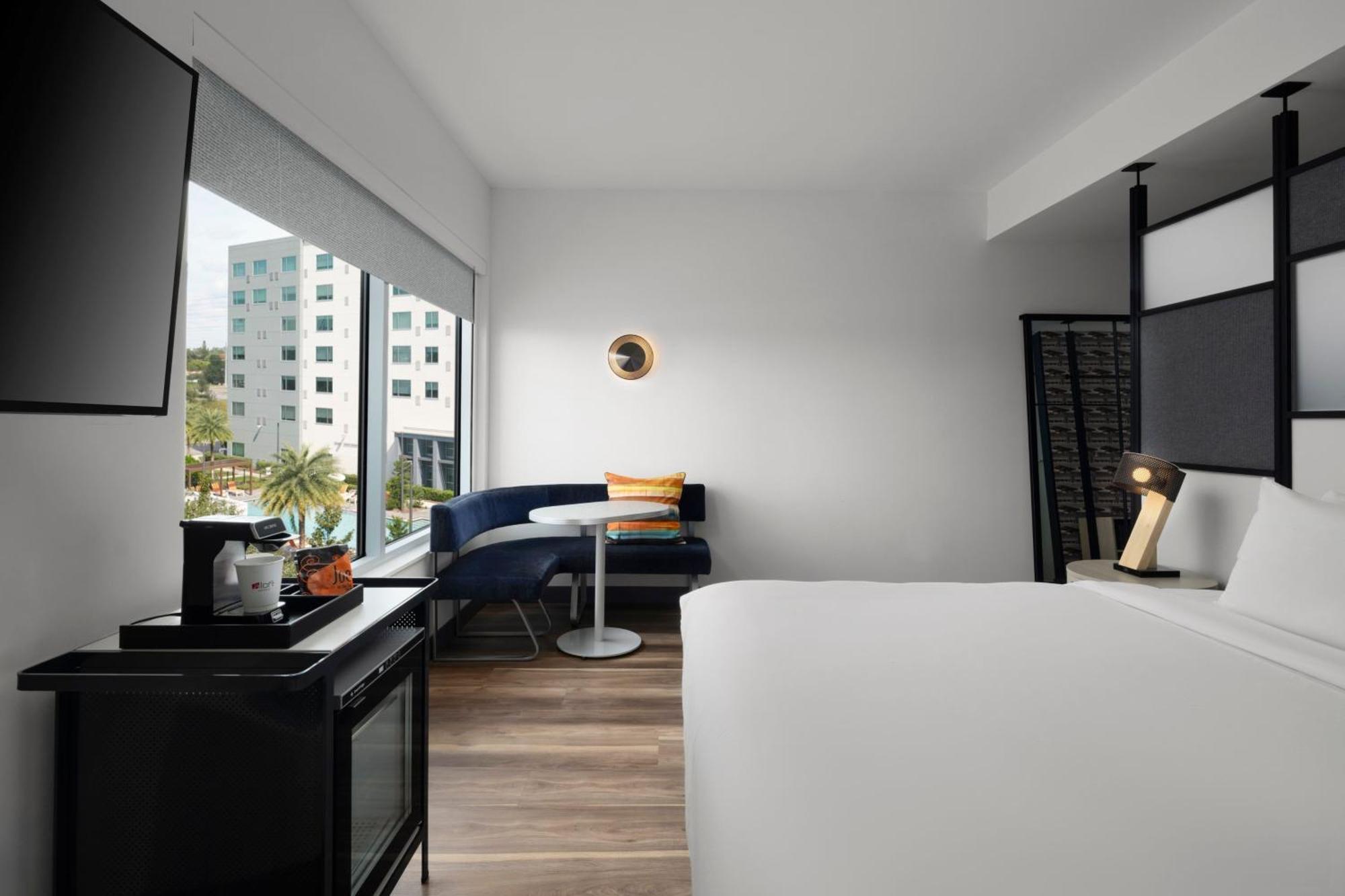 King Room Pool View No Resort Fee