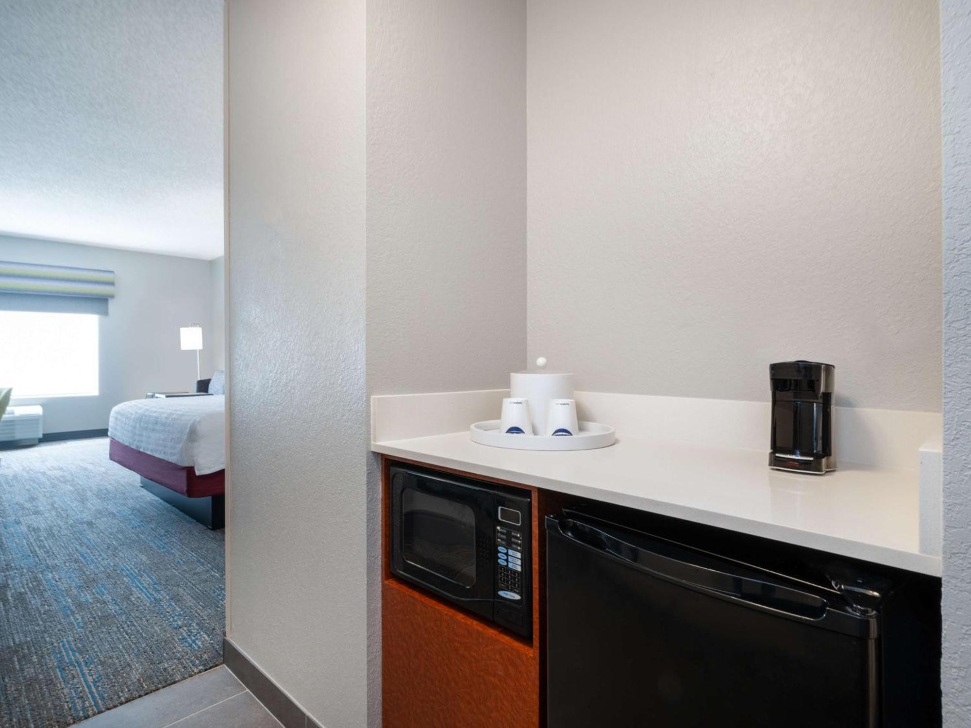 Non-Smoking King Suite Refrigerator