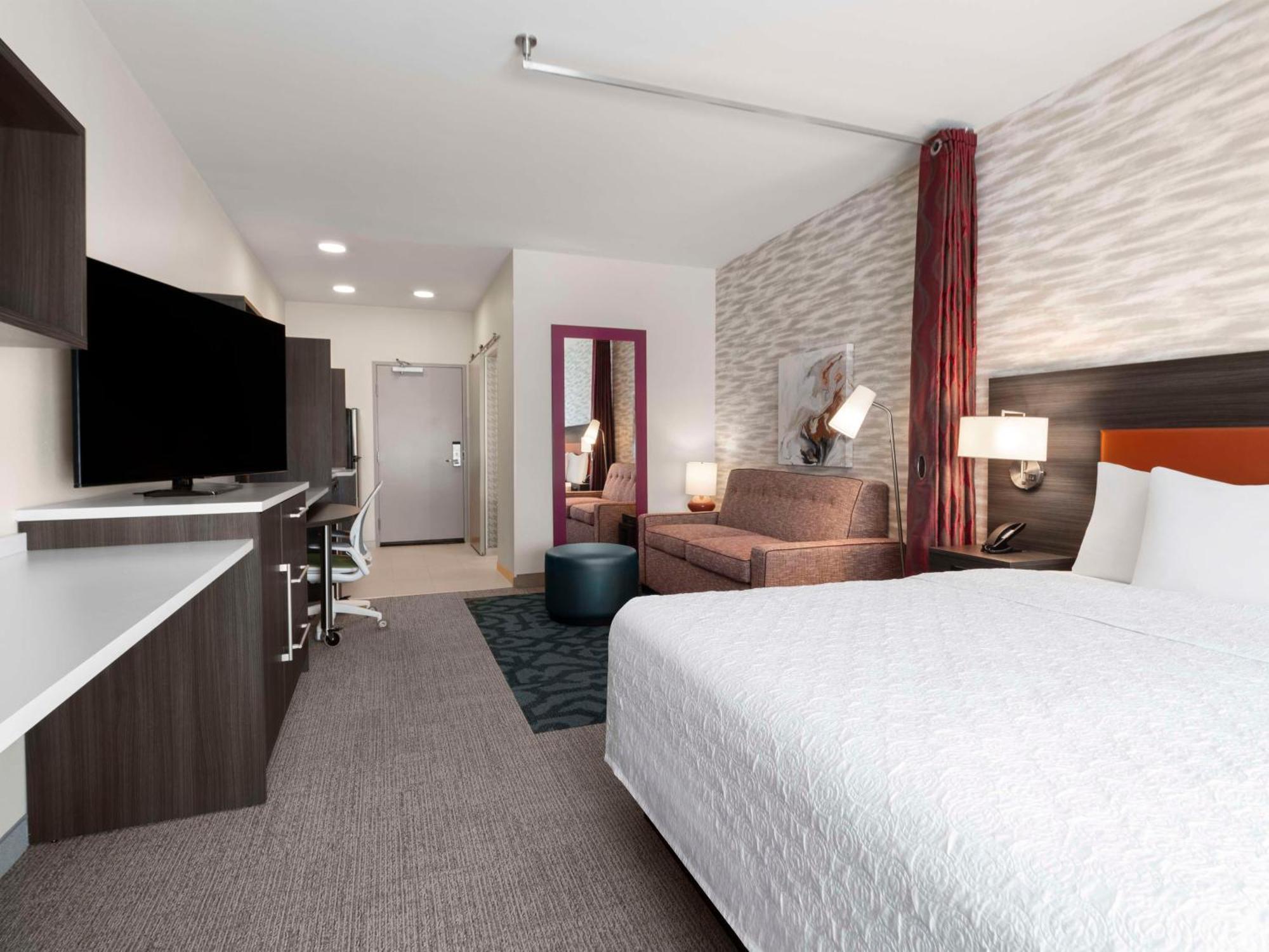 King Studio Suite
