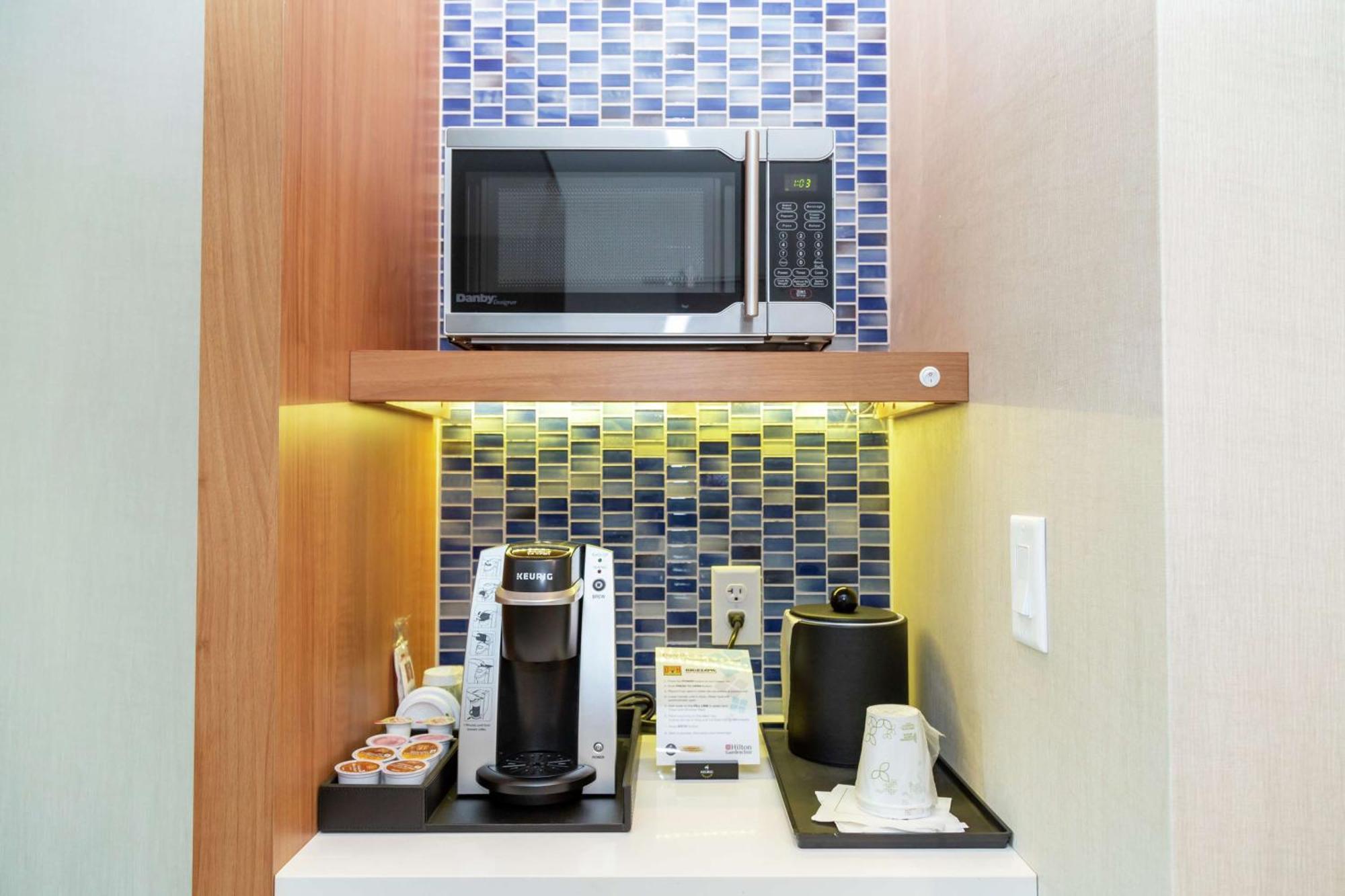 Premium King Room,1551471940:JPEG