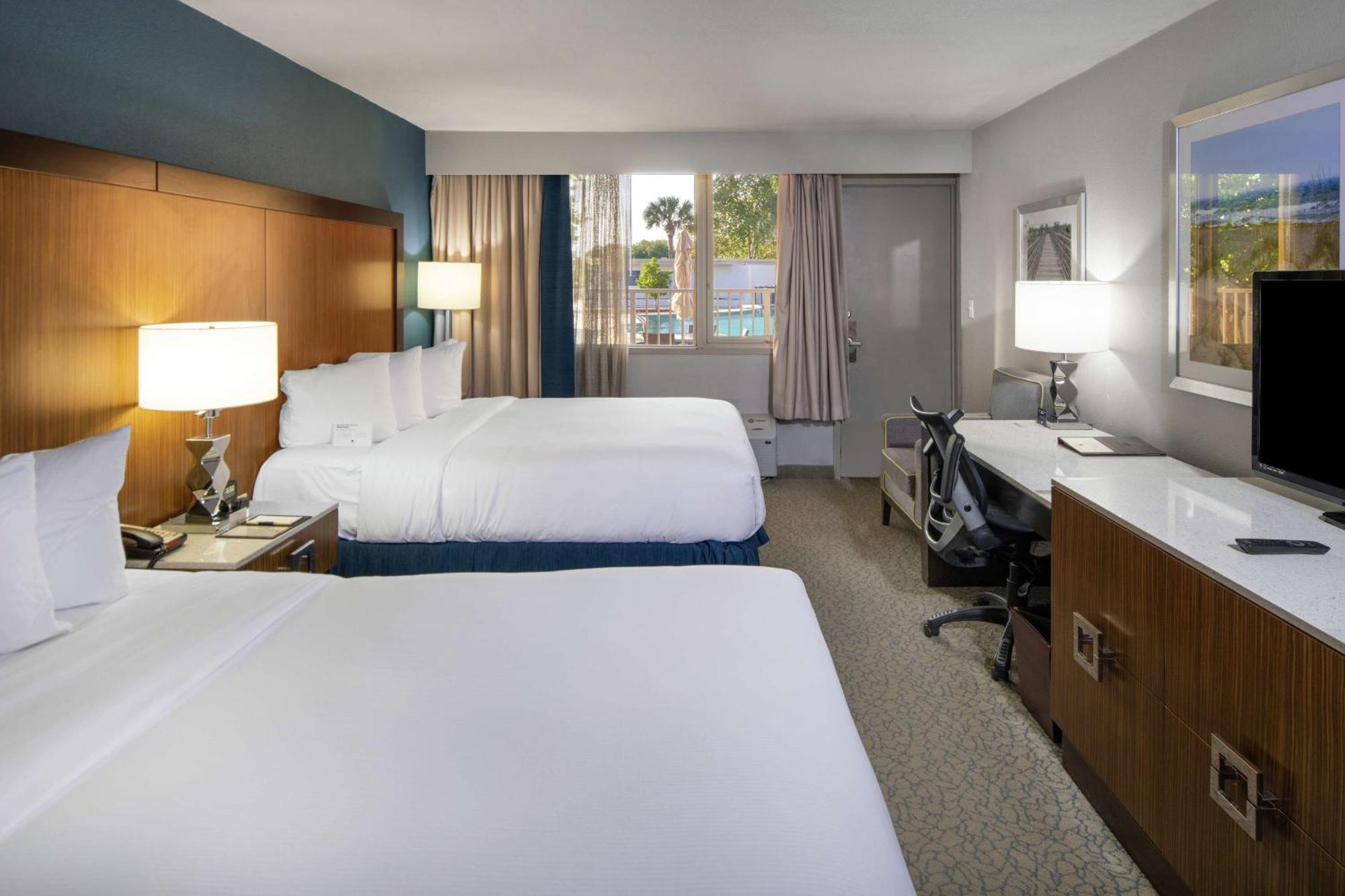 Queen Room Two Queen Beds Balcony or Patio