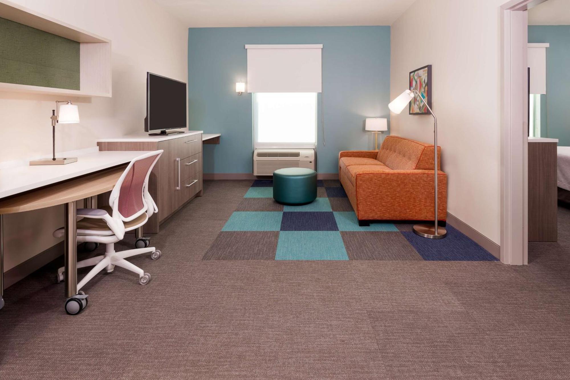 One-Bedroom King Suite Non-Smoking