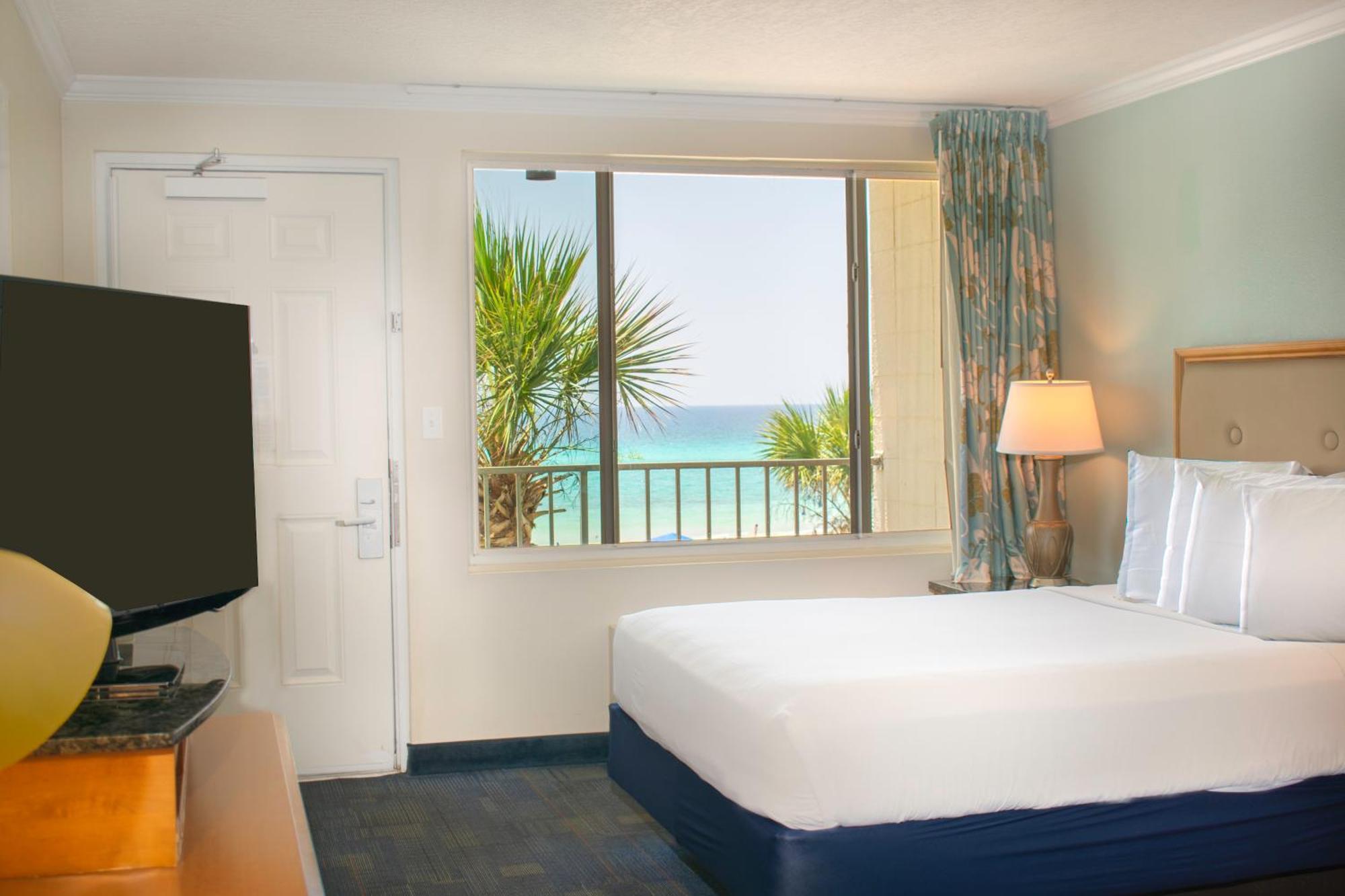 Queen Room Sea View