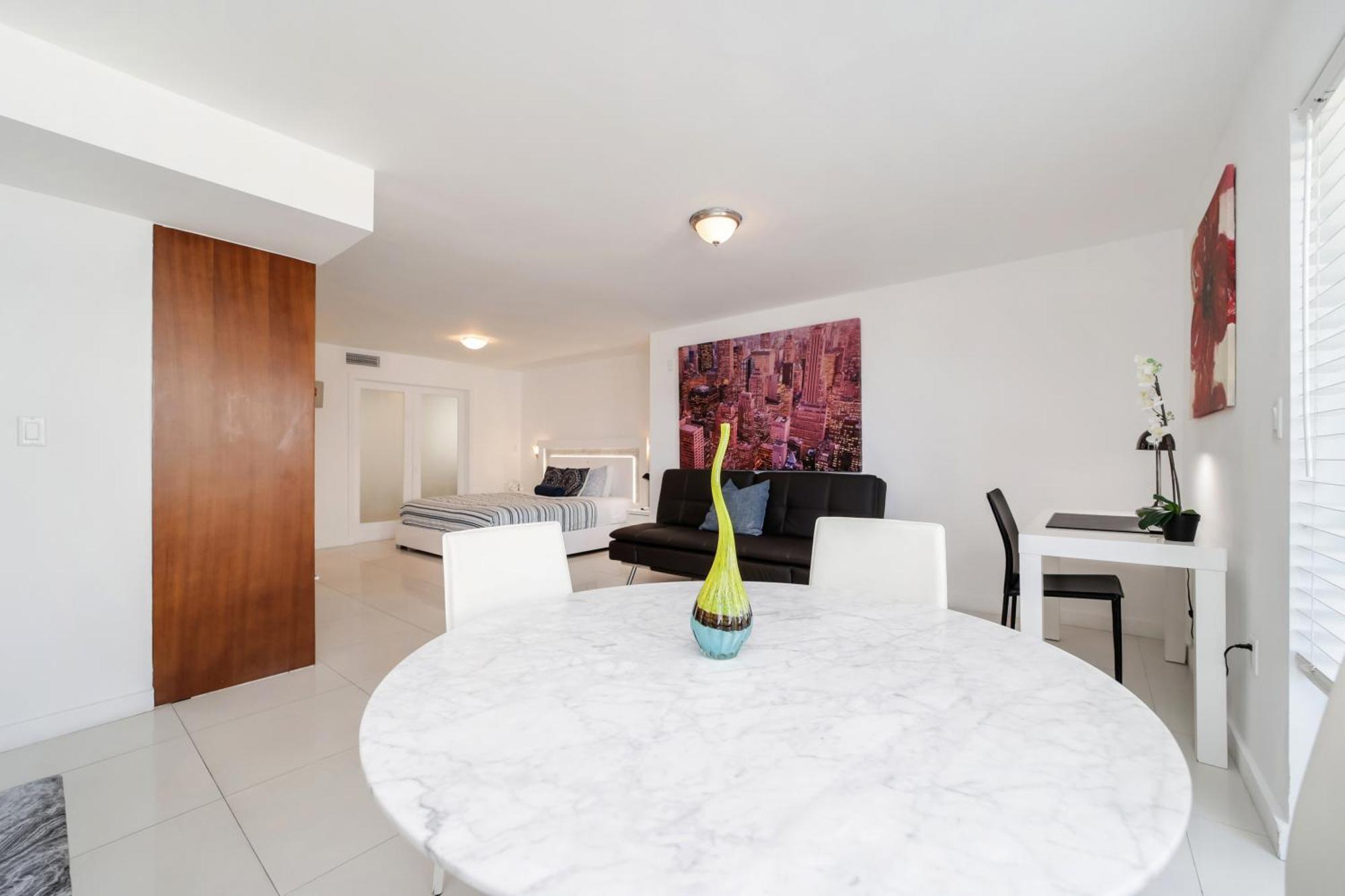 Top Floor King Suite Partial Ocean View Balcony Unit A503