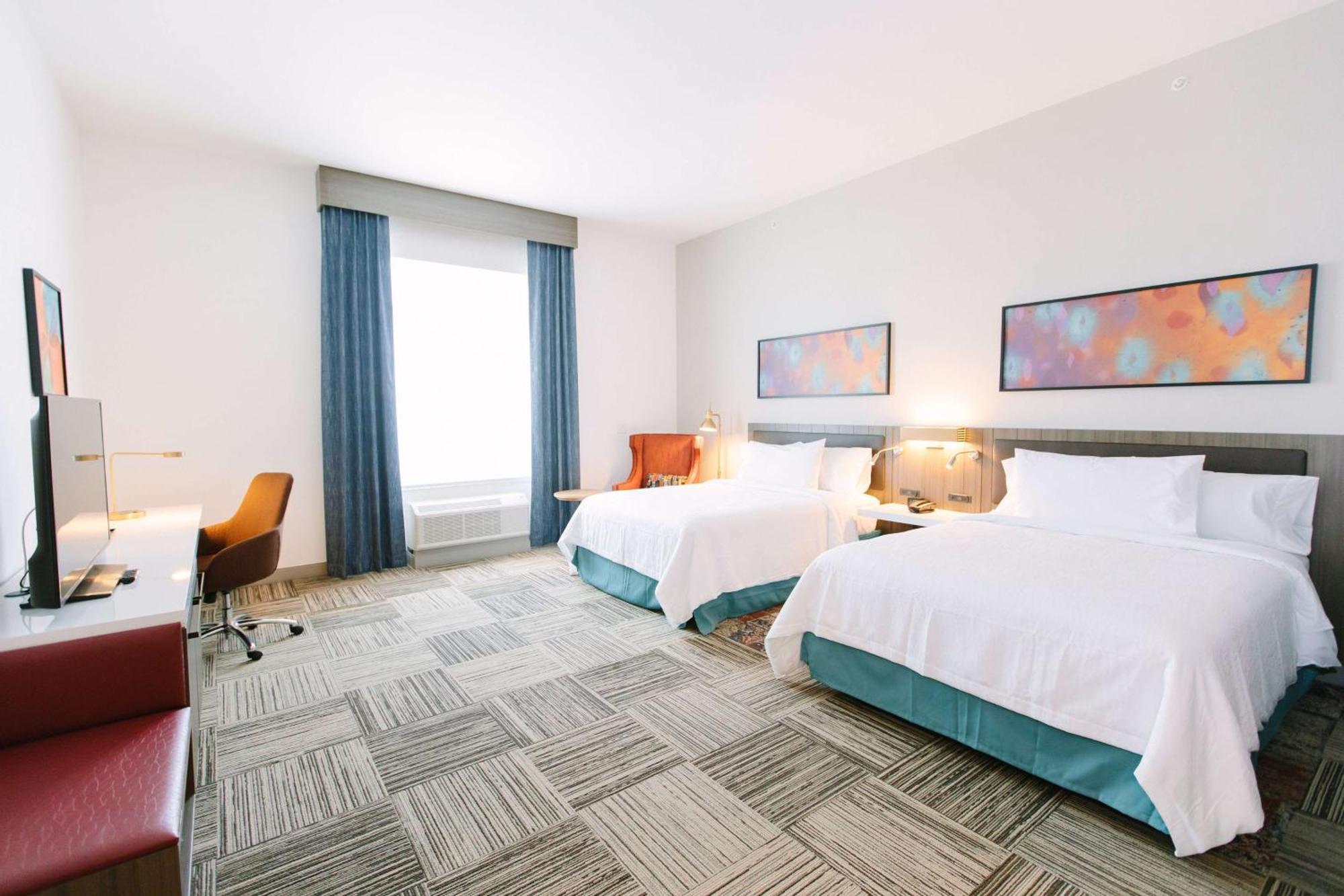 Queen Room Two Queen Beds Mobility Access