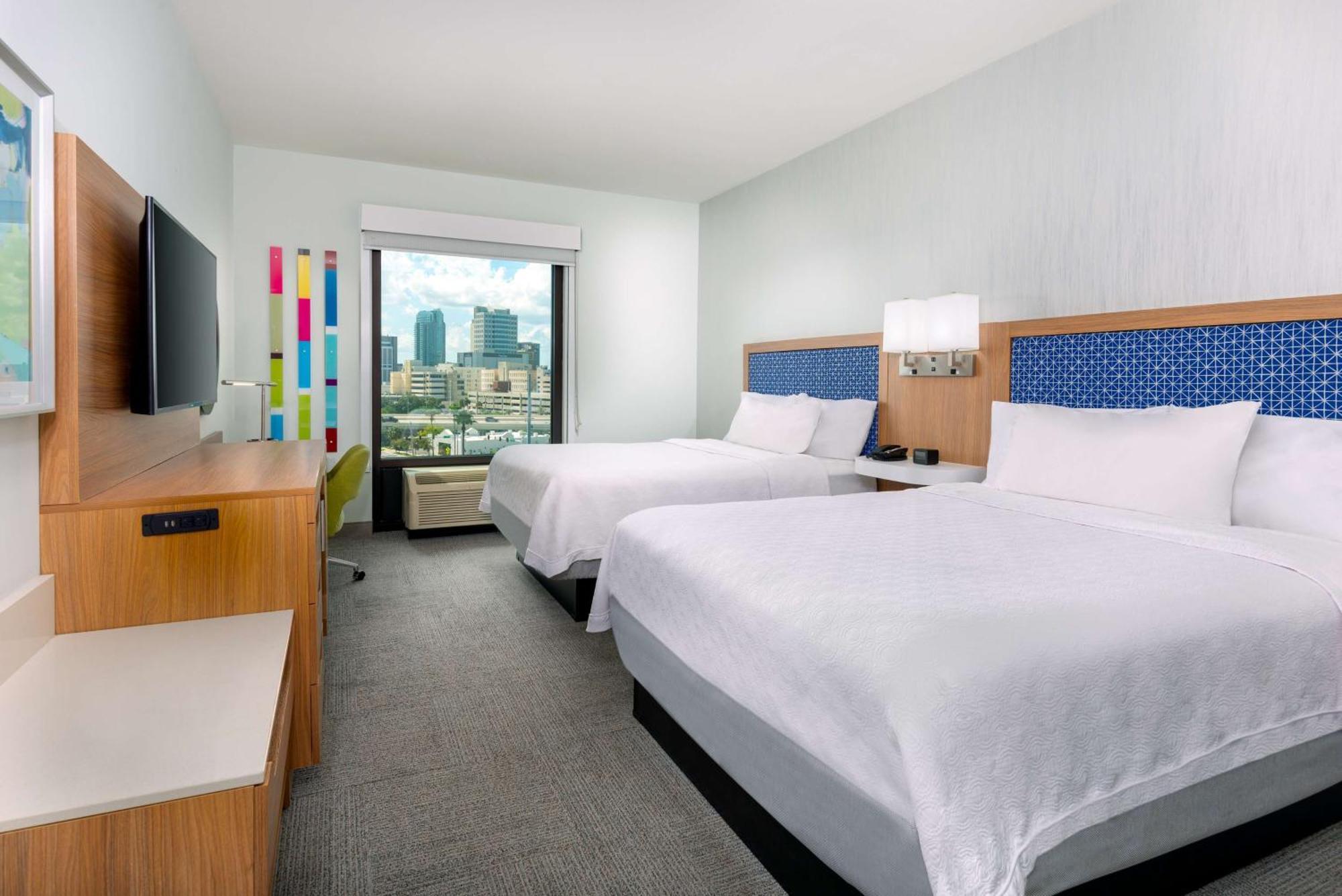 Queen Room with Two Queen Beds,1557373828:JPEG