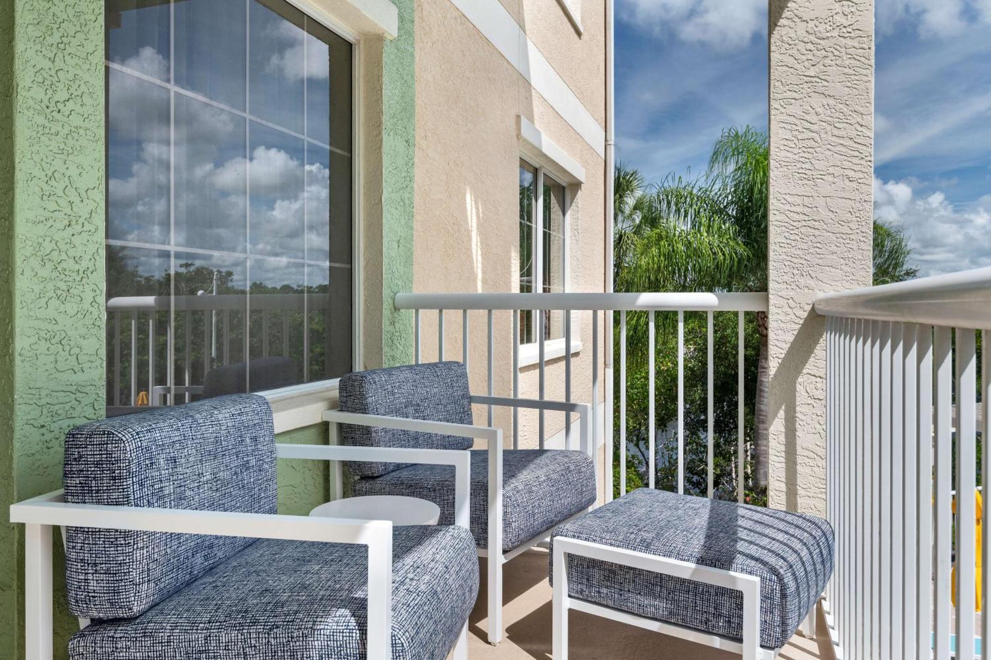King Room Balcony Mobility Accessible