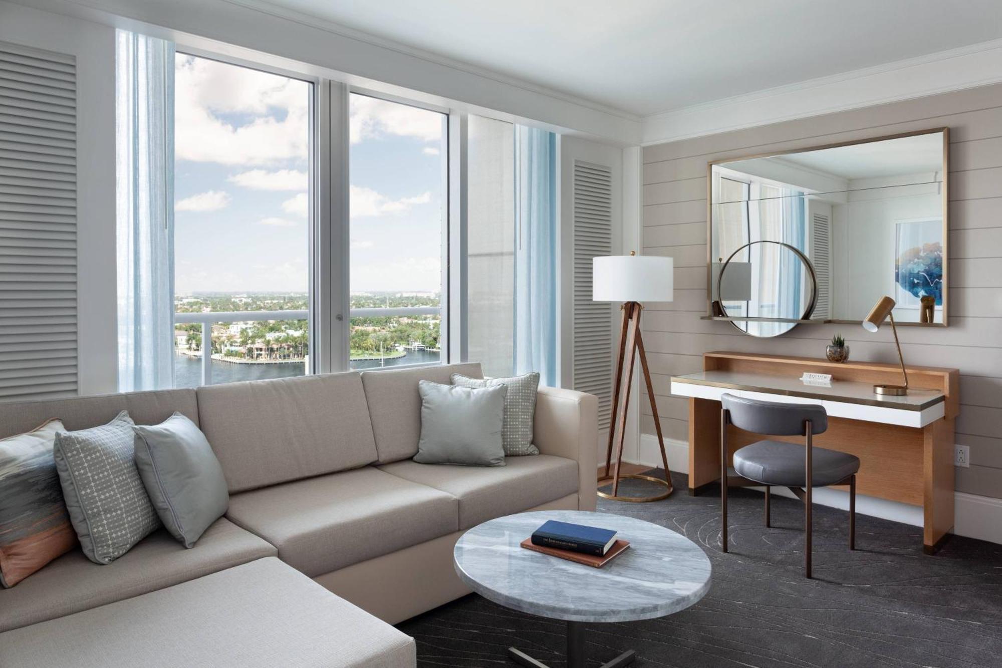 Junior Suite Intracoastal View