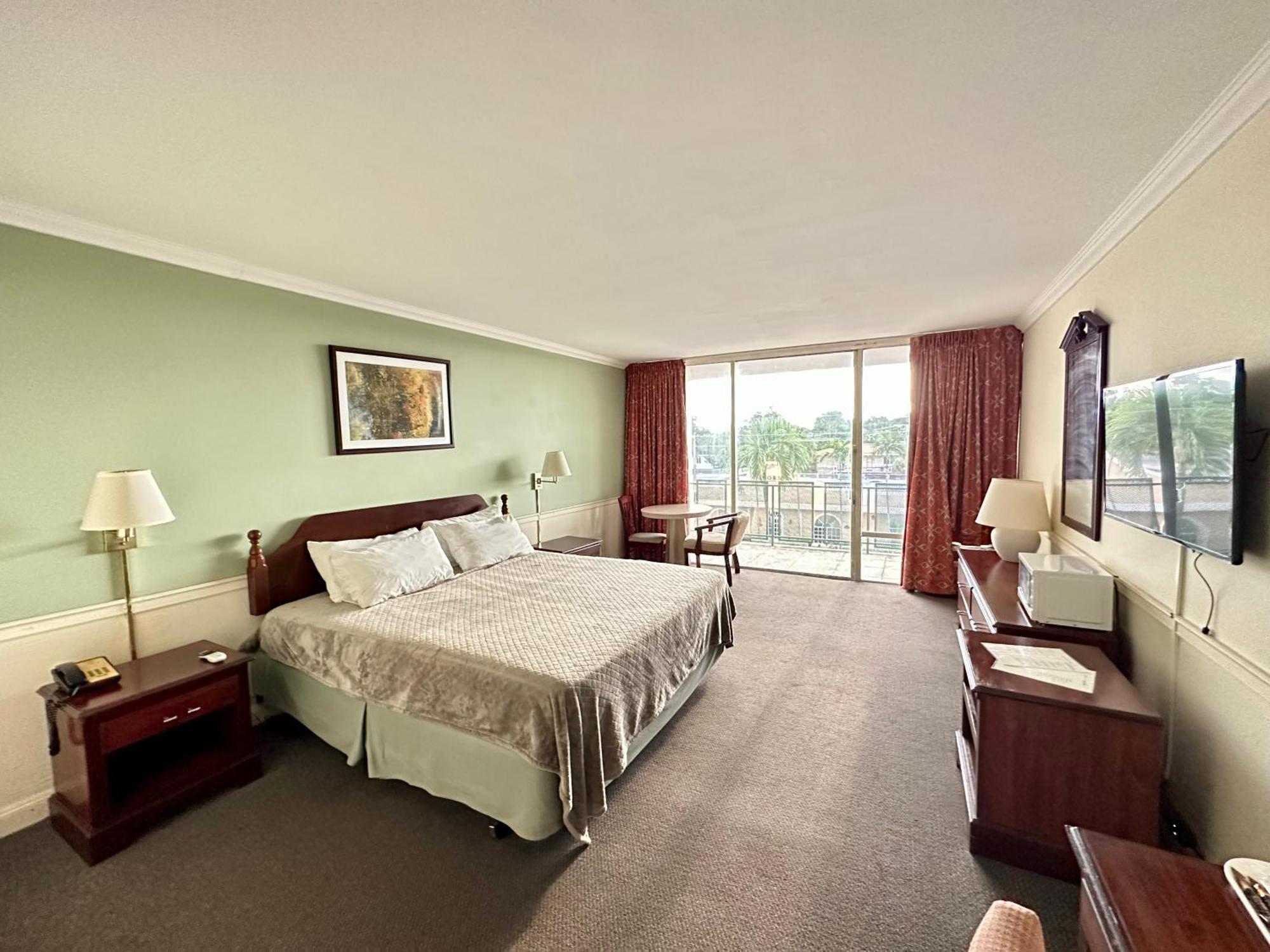 King Room